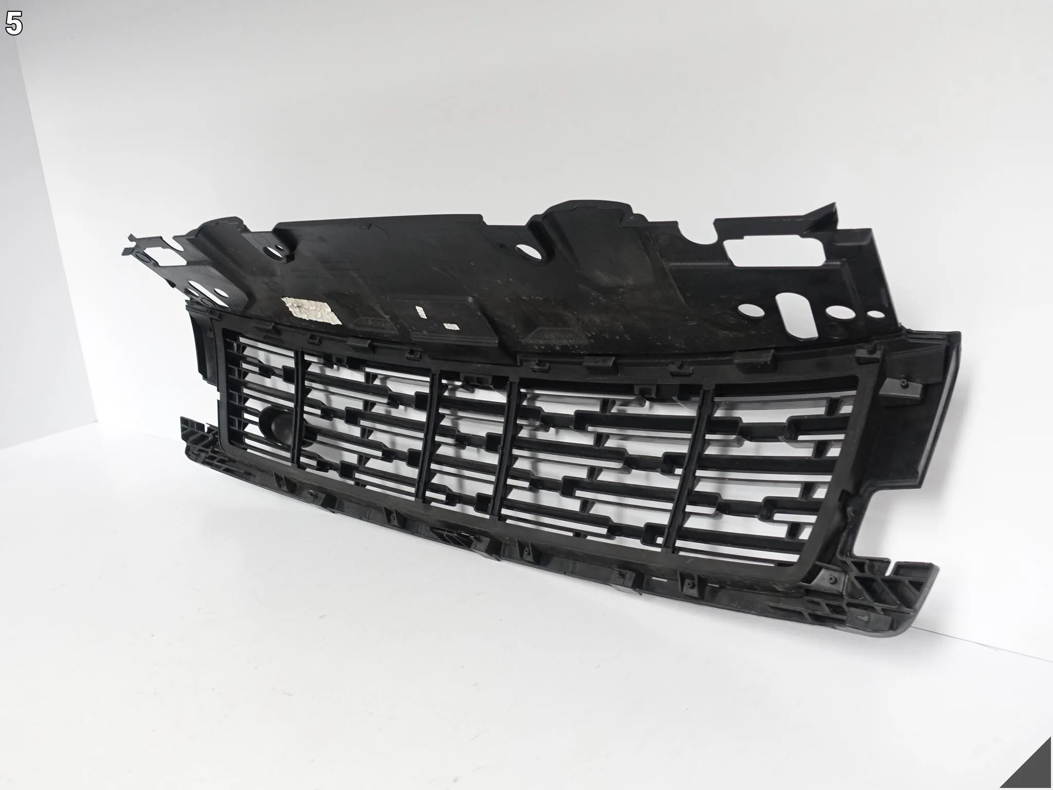LAND ROVER RANGE ROVER L460 V 5 22- GRILL ATRAPA WLOT W ZDERZAK PRZÓD LAND ROVER RANGE ROVER L460 V 5 22- GRILL ATRAPA WLOT W ZDERZAK PRZÓD - obrazek 6