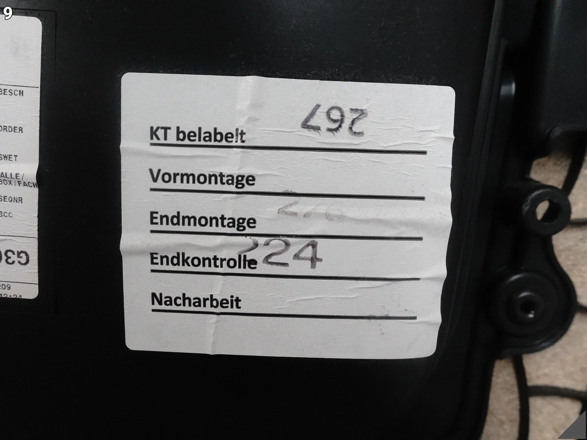 BMW 5 G30 G31 M5 F90 17-24 TAPICERKA BOCZEK DRZWI SKÓRA LISTWA LEWA PRZÓD BMW 5 G30 G31 M5 F90 17-24 TAPICERKA BOCZEK DRZWI SKÓRA LISTWA LEWA PRZÓD - obrazek 10