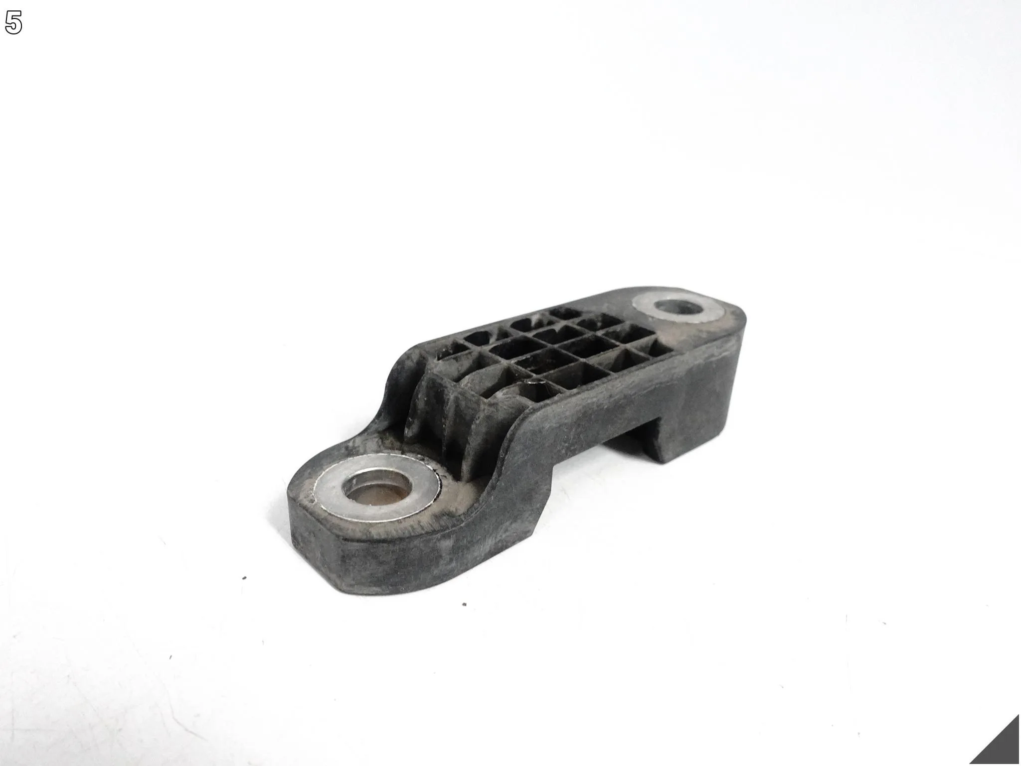 BMW G30 G31 F90 G32 G11 G12 G14 G15 G16 F91 F92 UCHWYT STABILIZATORA PRZÓD BMW G30 G31 F90 G32 G11 G12 G14 G15 G16 F91 F92 UCHWYT STABILIZATORA PRZÓD - obrazek 6