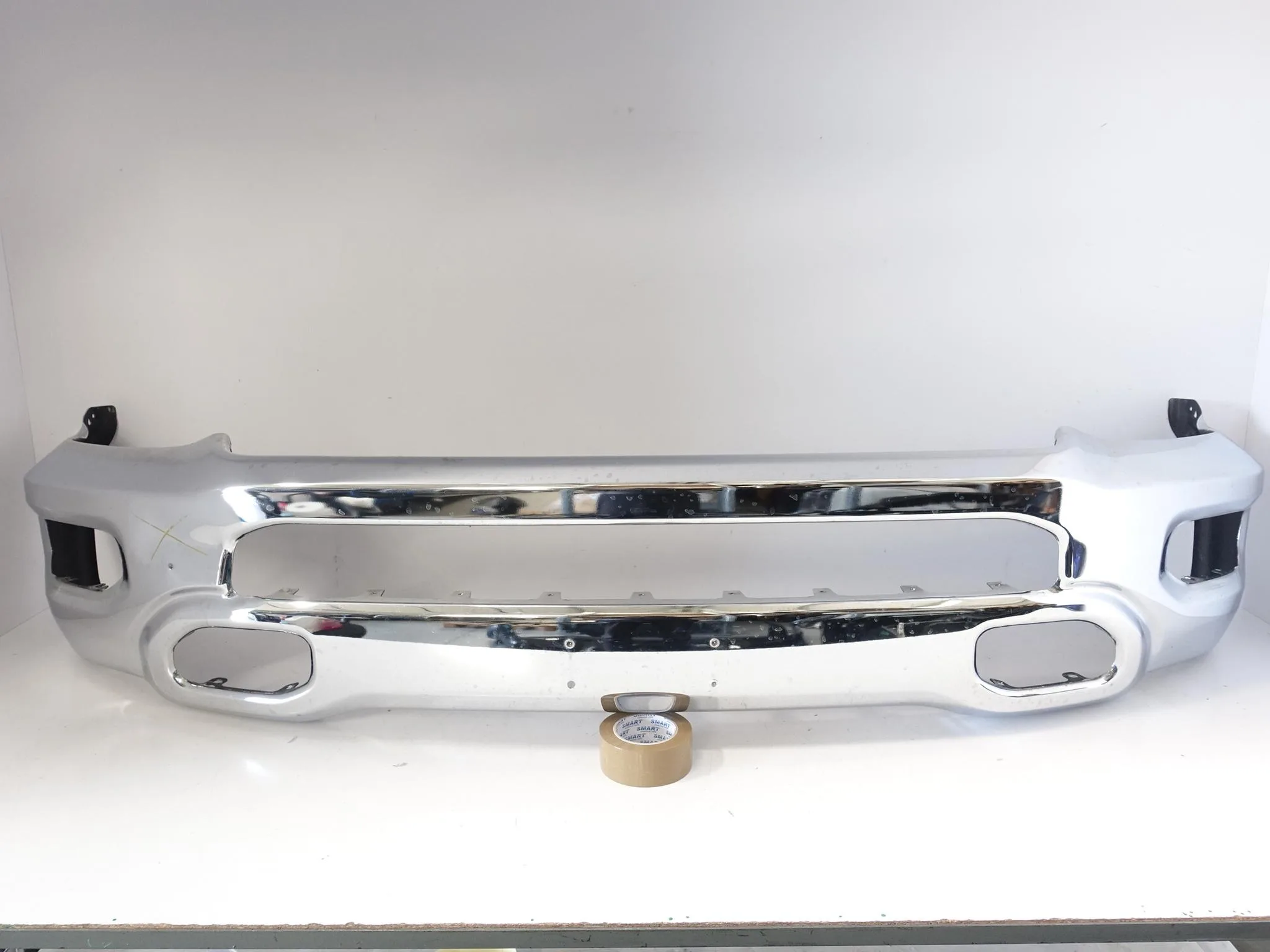 DODGE RAM 1500 DT V 5 19-24 ZDERZAK BUMPER CHROM PRZÓD DODGE RAM 1500 DT V 5 19-24 ZDERZAK BUMPER CHROM PRZÓD
