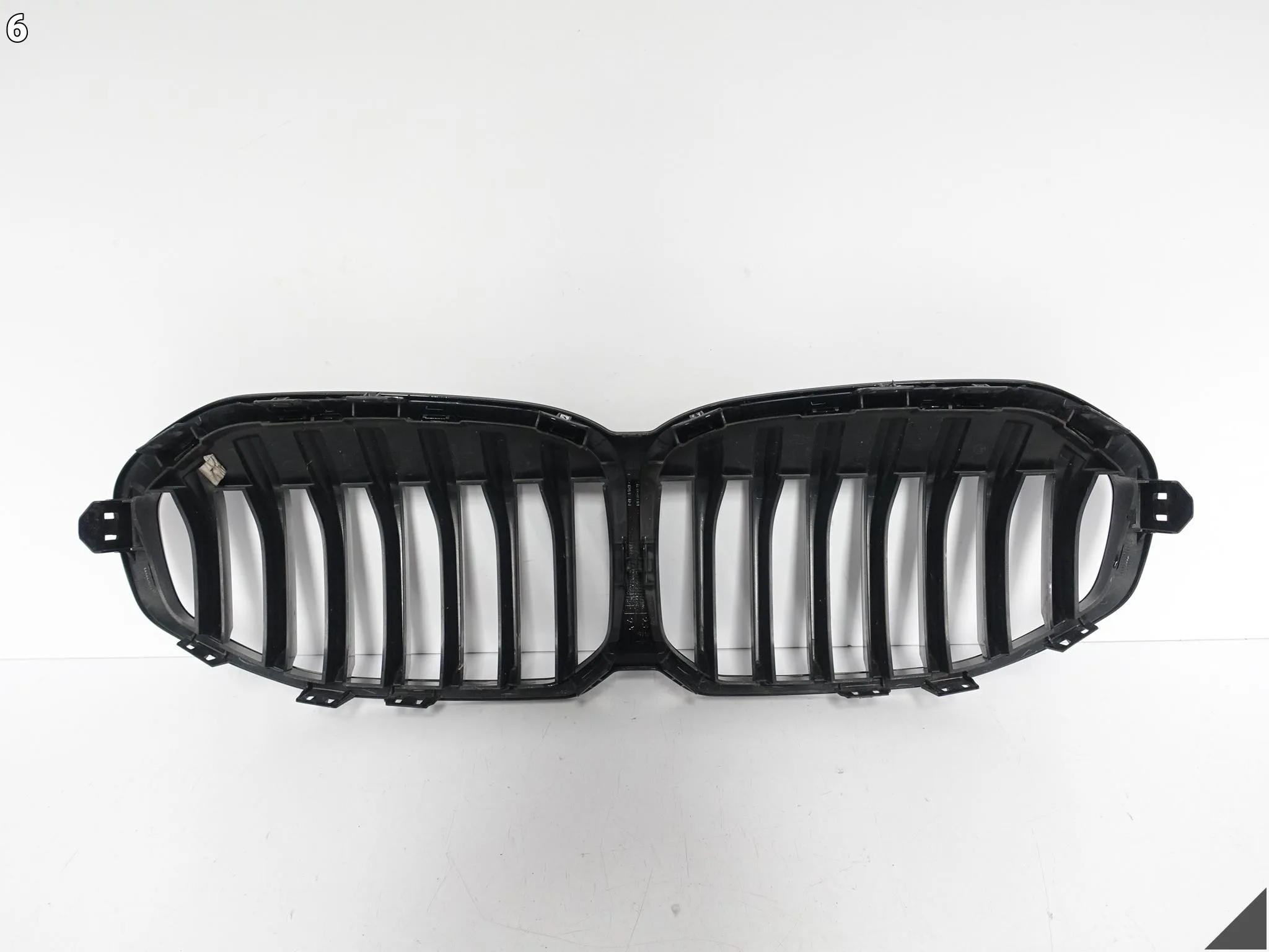 BMW 1 F40 M-PAKIET MSP 19-24 ZDERZAK GRILL ATRAPA NERKI PRZÓD BLACK SHADOW BMW 1 F40 M-PAKIET MSP 19-24 ZDERZAK GRILL ATRAPA NERKI PRZÓD BLACK SHADOW - obrazek 7