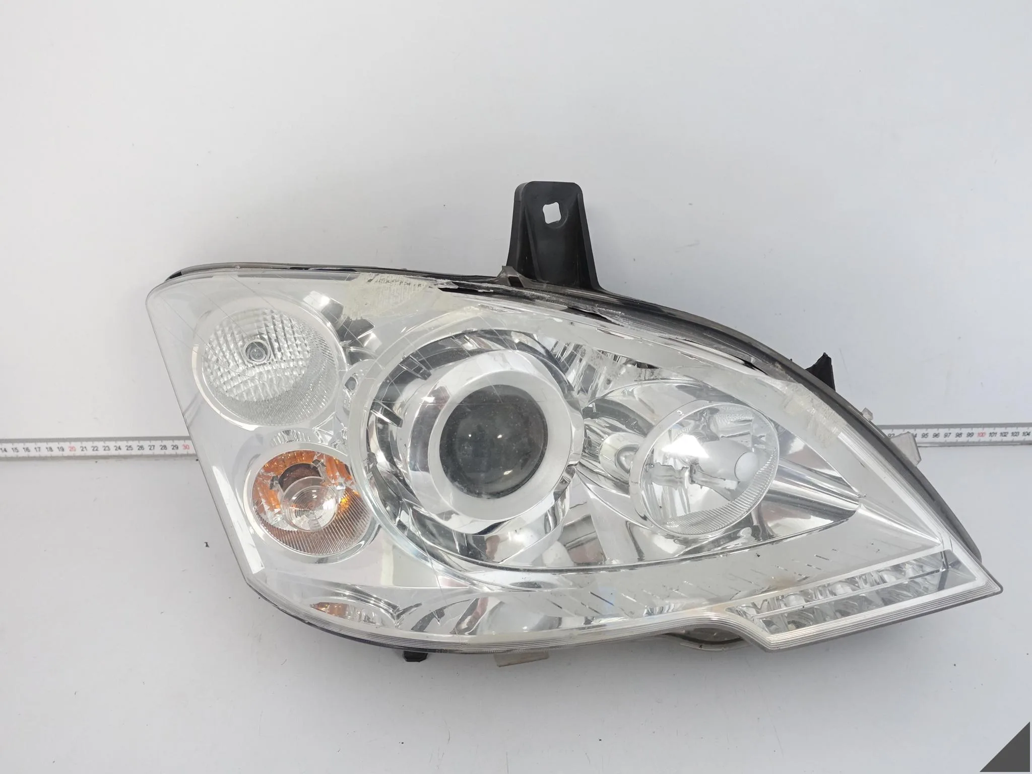 MERCEDES VITO VIANO W639 LIFT 10-14 LAMPA XENON + LED PRAWA PRZÓD EUROPA MERCEDES VITO VIANO W639 LIFT 10-14 LAMPA XENON + LED PRAWA PRZÓD EUROPA