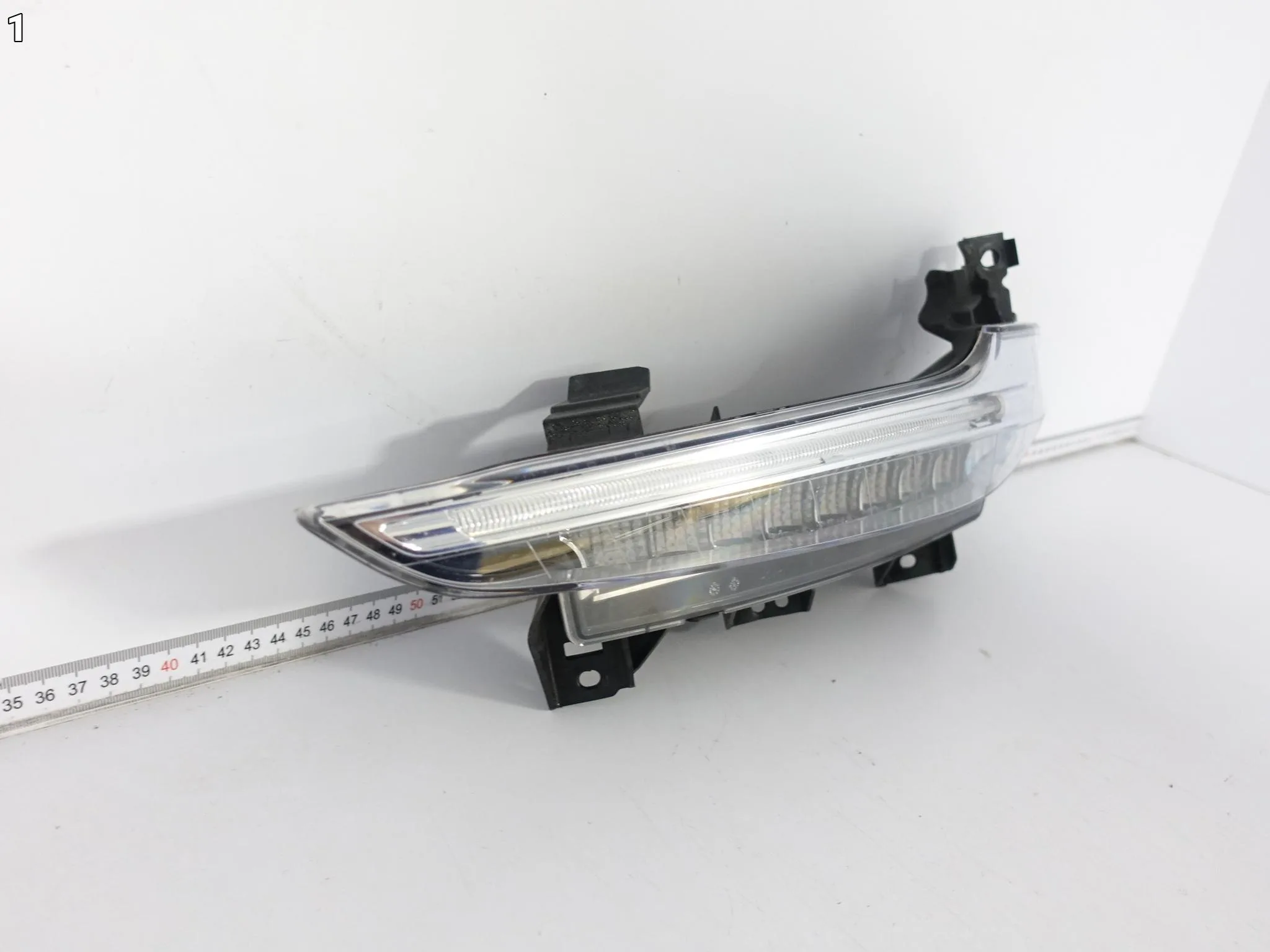 PORSCHE 991 911 11-15 LAMPA LED DRL KIERUNKOWSKAZ PRAWY W ZDERZAK PRZÓD PORSCHE 991 911 11-15 LAMPA LED DRL KIERUNKOWSKAZ PRAWY W ZDERZAK PRZÓD - obrazek 2