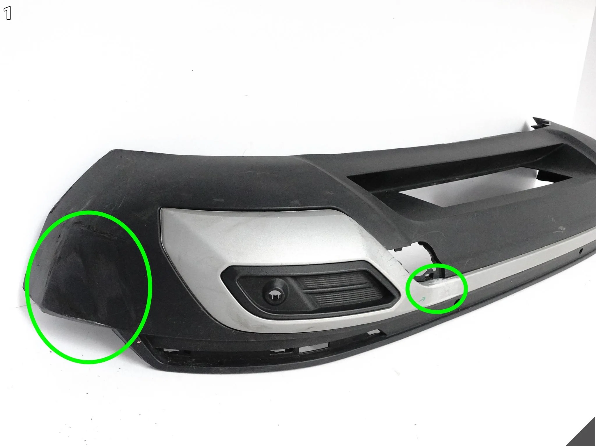 SEAT ATECA 575 LIFT 20- LISTWA SPOILER DYFUZOR DOKŁADKA ZDERZAKA TYŁ 4xPDC SEAT ATECA 575 LIFT 20- LISTWA SPOILER DYFUZOR DOKŁADKA ZDERZAKA TYŁ 4xPDC - obrazek 2
