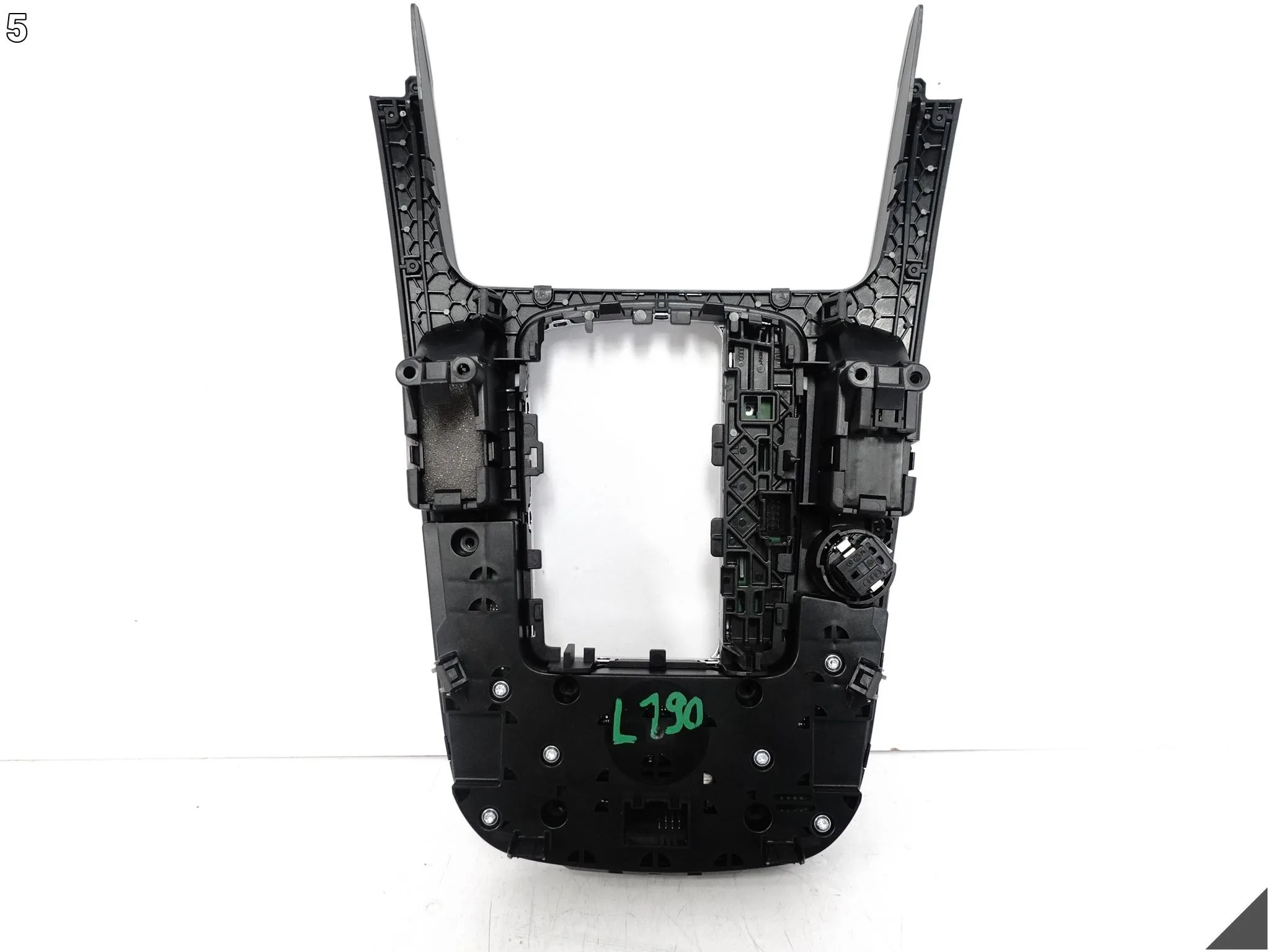 AUDI A5 S5 8T0 A4 S4 8K0 LIFT 11-16 PANEL STEROWANIA MMI START STOP TUNEL AUDI A5 S5 8T0 A4 S4 8K0 LIFT 11-16 PANEL STEROWANIA MMI START STOP TUNEL - obrazek 6