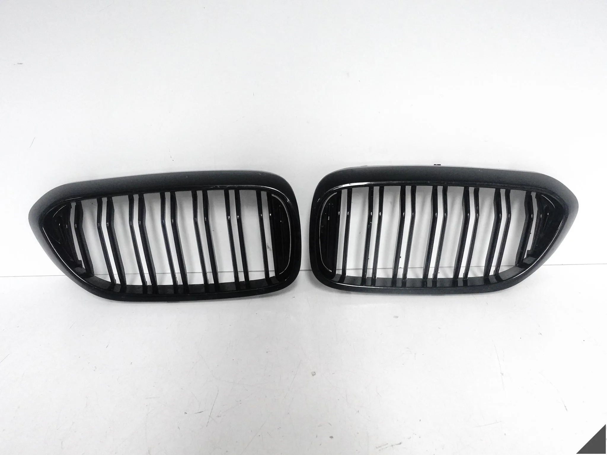 BMW 5 G30 G31 M5 F90 17-20 GRILL ATRAPA WLOT ZDERZAK PRZÓD *NIEORYGINALNY* BMW 5 G30 G31 M5 F90 17-20 GRILL ATRAPA WLOT ZDERZAK PRZÓD *NIEORYGINALNY*