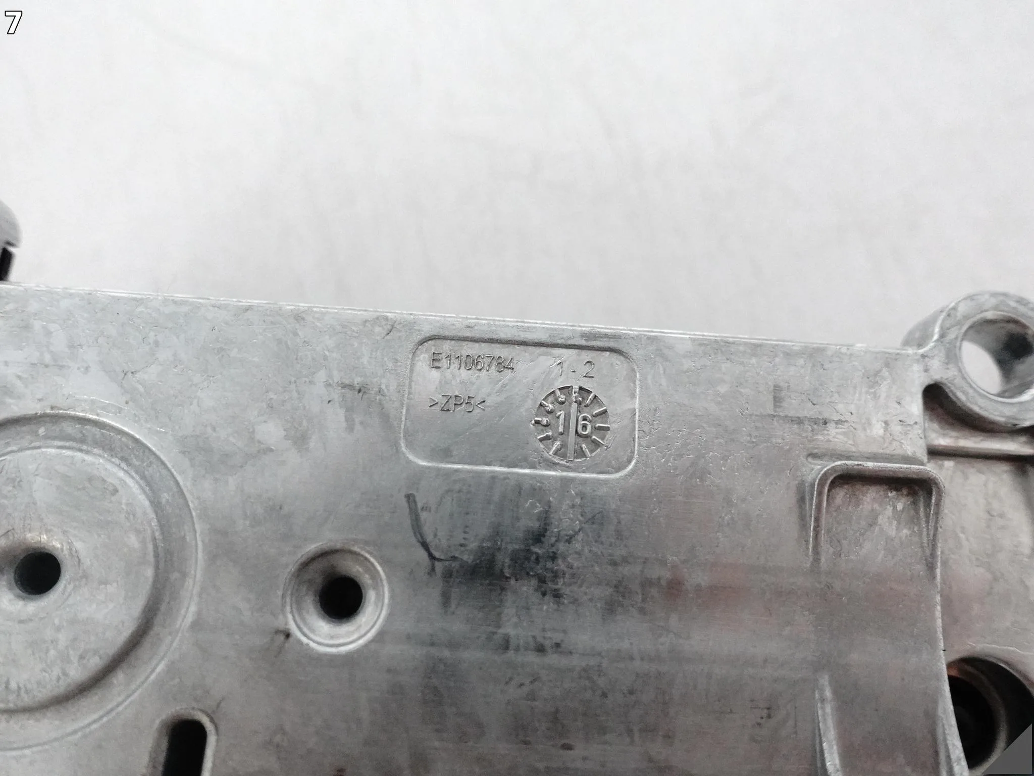 BMW 5 G30 G31 17-24 BLOKADA KOLUMNY KIEROWNICY PRZÓD 6890066 BMW 5 G30 G31 17-24 BLOKADA KOLUMNY KIEROWNICY PRZÓD 6890066 - obrazek 8