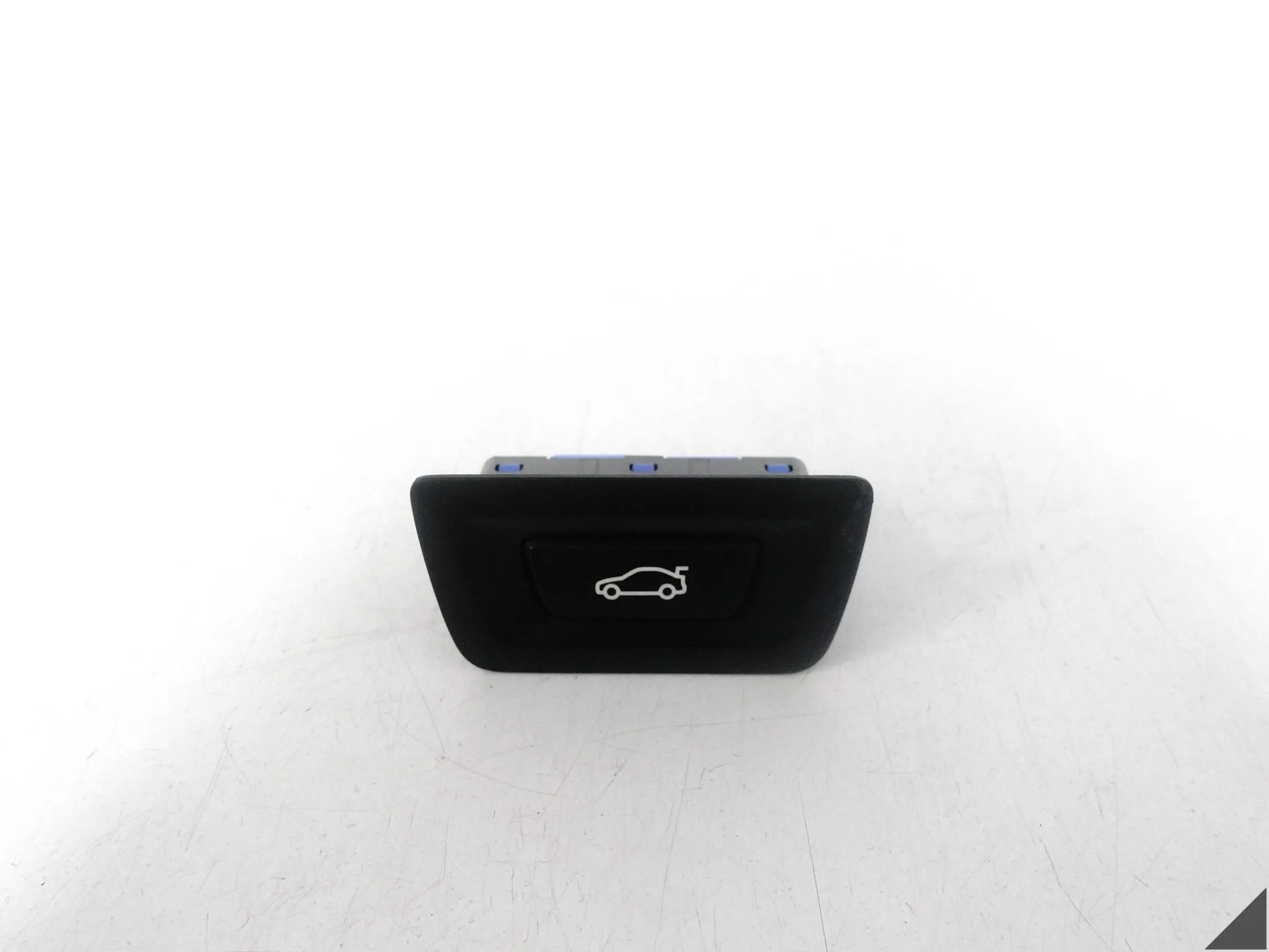 BMW MINI PRZYCISK PRZEŁĄCZNIK ZAMYKANIA KLAPY POKRYWY BAGAŻNIKA TYŁ 9275119 BMW MINI PRZYCISK PRZEŁĄCZNIK ZAMYKANIA KLAPY POKRYWY BAGAŻNIKA TYŁ 9275119