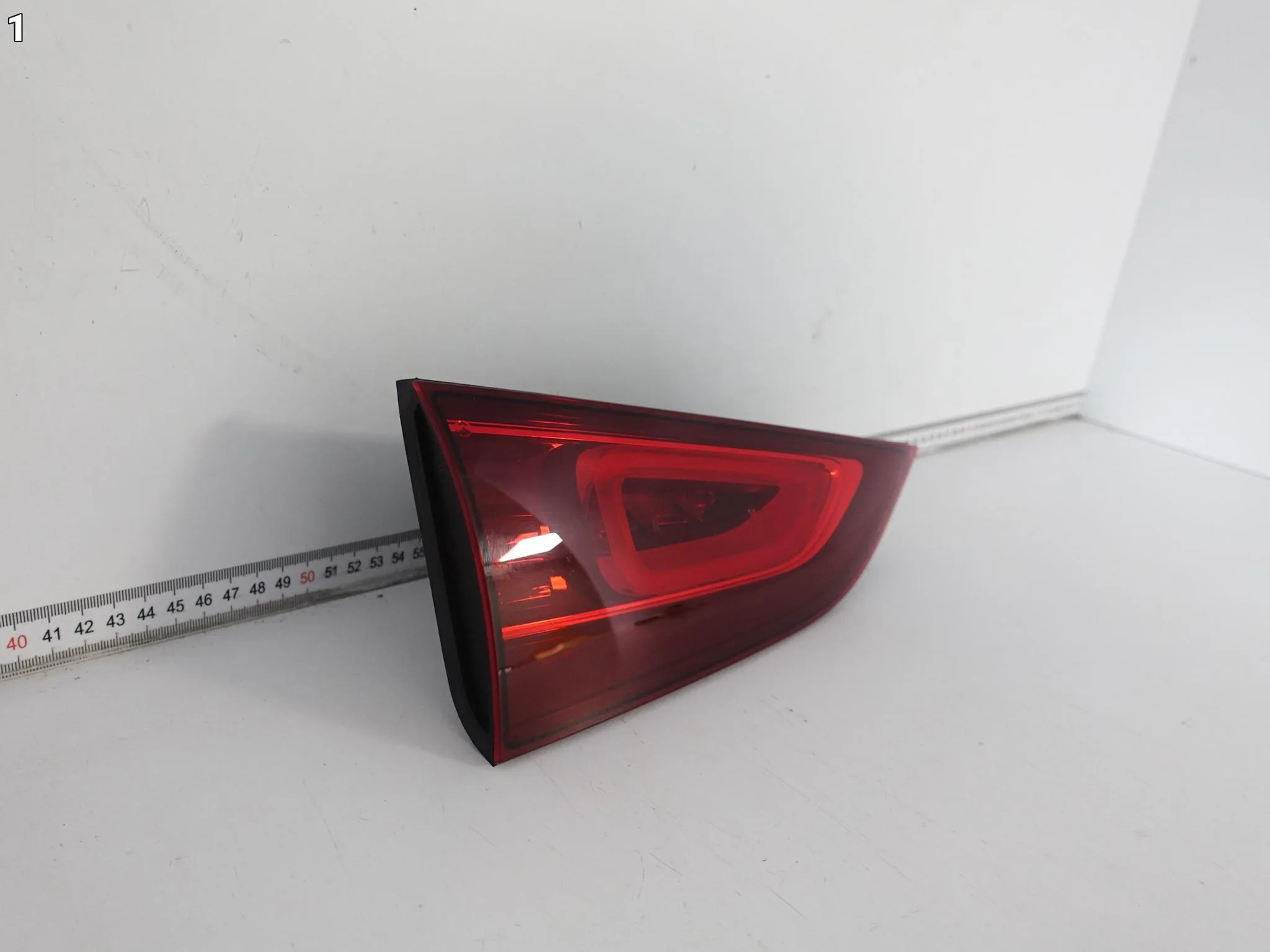 MERCEDES GLA II 2 H247 19-23 LAMPA LED HIGH LEWA TYŁ W KLAPĘ EUROPA MERCEDES GLA II 2 H247 19-23 LAMPA LED HIGH LEWA TYŁ W KLAPĘ EUROPA - obrazek 2