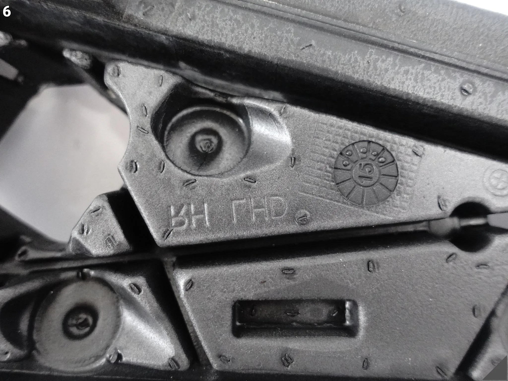 BMW 2 F45 LIFT LCI 18-22 USZCZELKA WYGŁUSZENIE PIANKA LUSTERKA PRAWEGO BMW 2 F45 LIFT LCI 18-22 USZCZELKA WYGŁUSZENIE PIANKA LUSTERKA PRAWEGO - obrazek 7