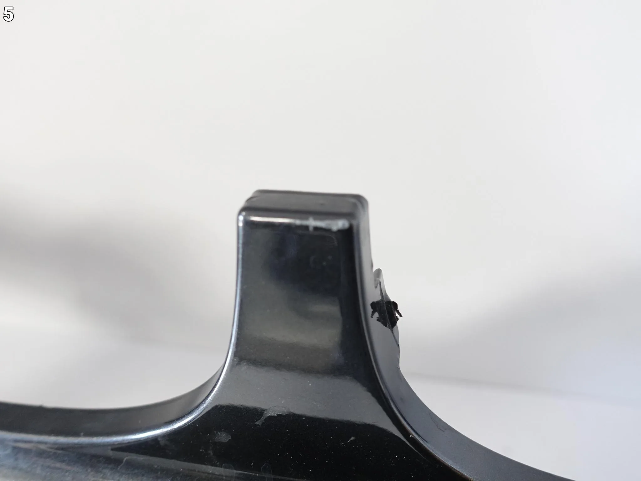 BMW 5 G30 G31 M-PAKIET 17-20 ZDERZAK BUMPER PRZÓD (6xPDC) BMW 5 G30 G31 M-PAKIET 17-20 ZDERZAK BUMPER PRZÓD (6xPDC) - obrazek 6