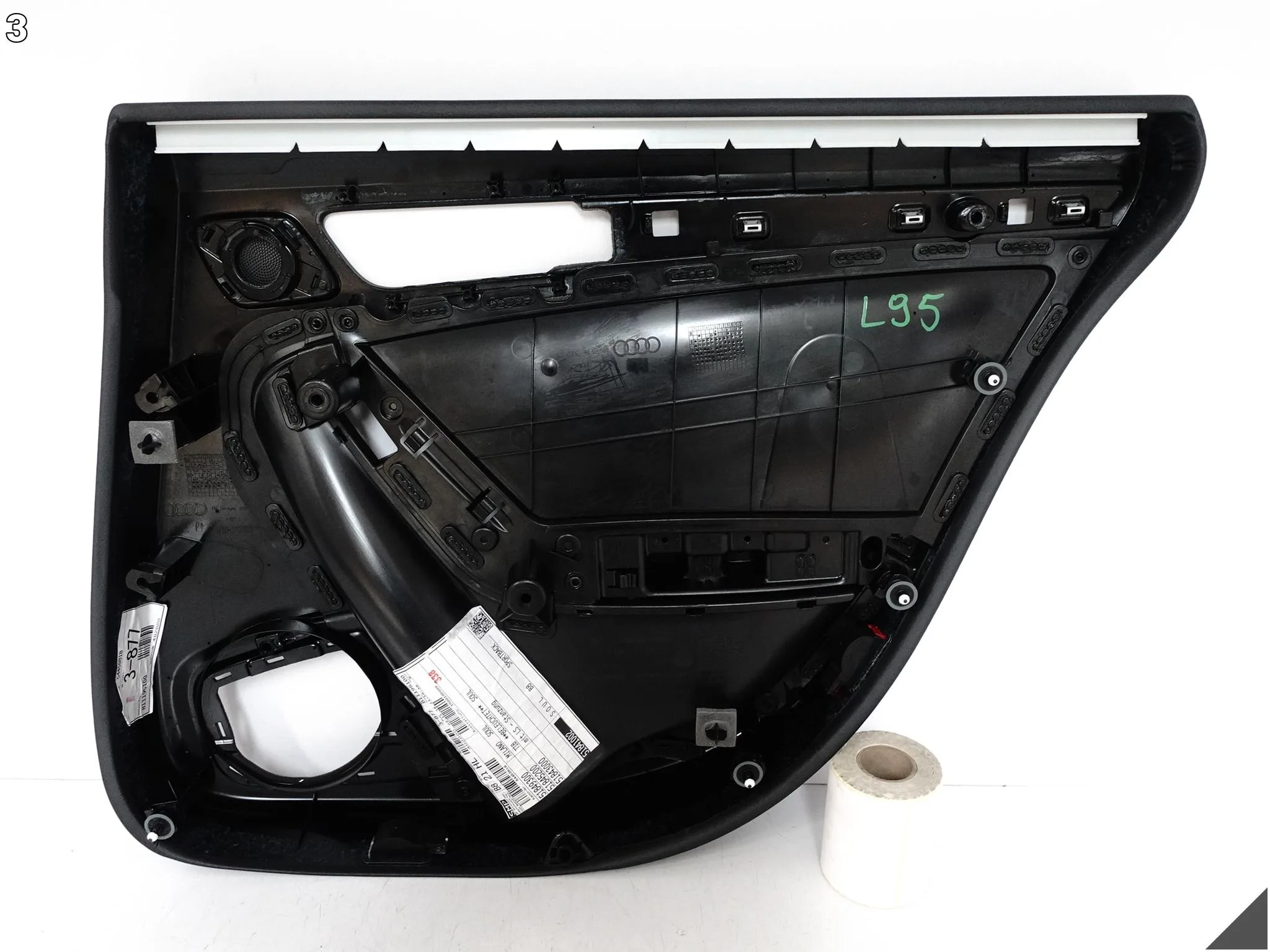 AUDI A5 S5 8T8 SPORTBACK LIFT 11-16 TAPICERKA BOCZEK DRZWI LEWA TYŁ MILANO AUDI A5 S5 8T8 SPORTBACK LIFT 11-16 TAPICERKA BOCZEK DRZWI LEWA TYŁ MILANO - obrazek 4