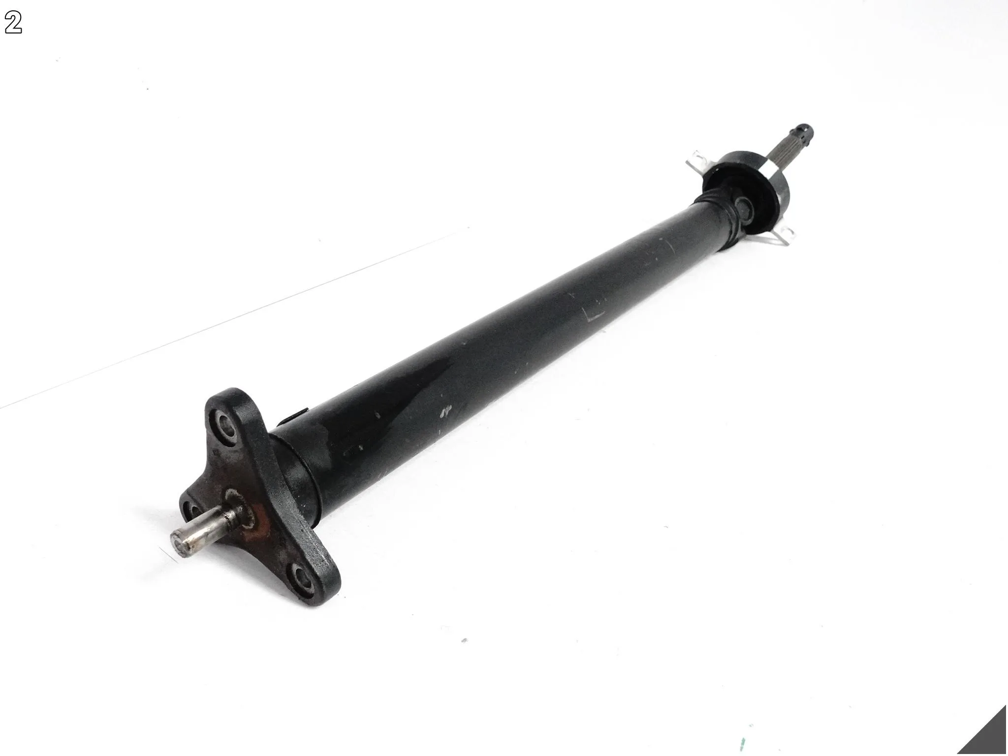 BMW 5 G30 G31 17-20 WAŁ NAPĘDOWY MANUALNA SKRZYNIA BIEGÓW TYŁ 8685910 BMW 5 G30 G31 17-20 WAŁ NAPĘDOWY MANUALNA SKRZYNIA BIEGÓW TYŁ 8685910 - obrazek 3