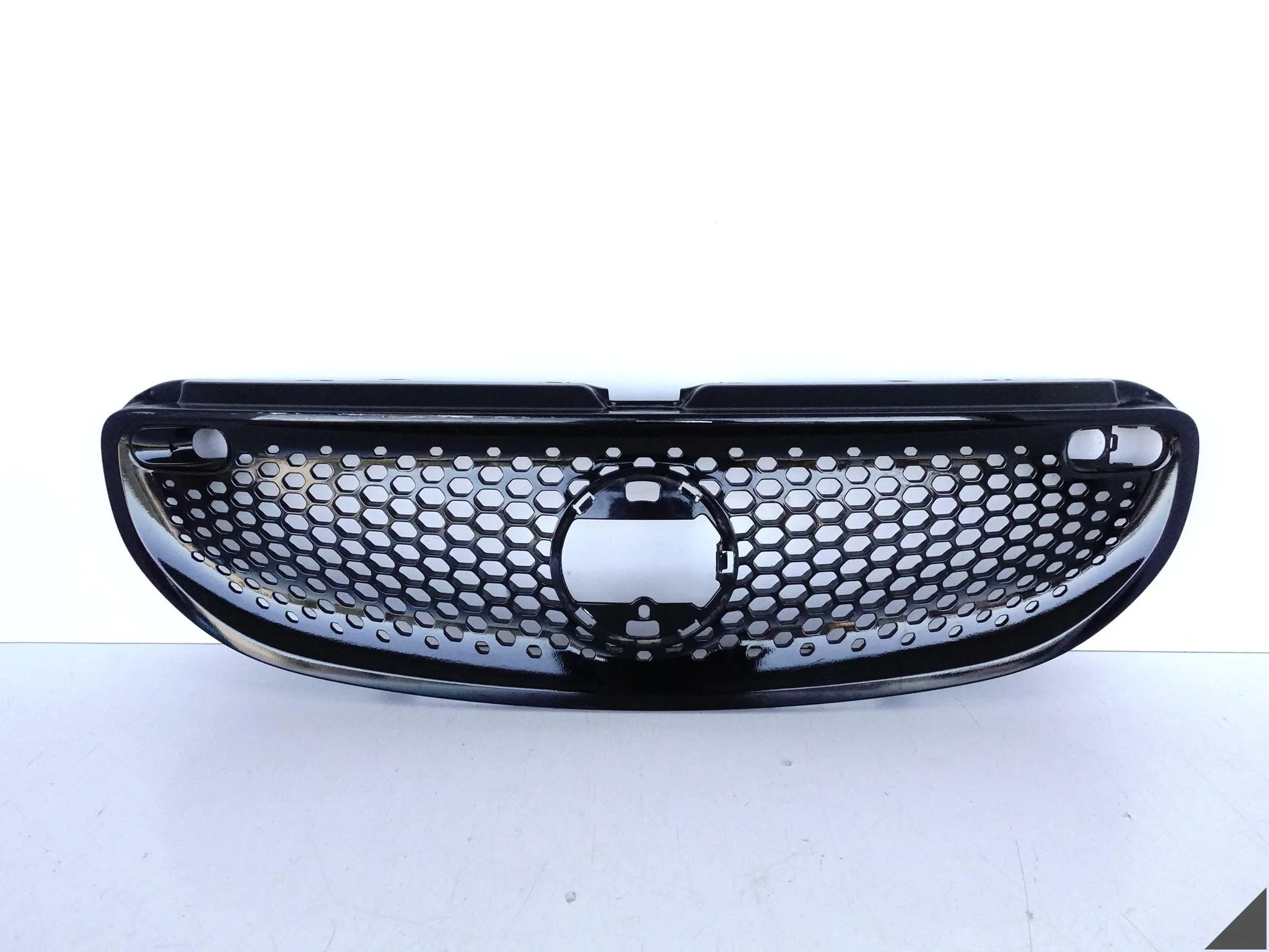 SMART FORTWO III 3 W453 14-19 GRILL ATRAPA WLOT W ZDERZAK PRZÓD A4538881223 SMART FORTWO III 3 W453 14-19 GRILL ATRAPA WLOT W ZDERZAK PRZÓD A4538881223