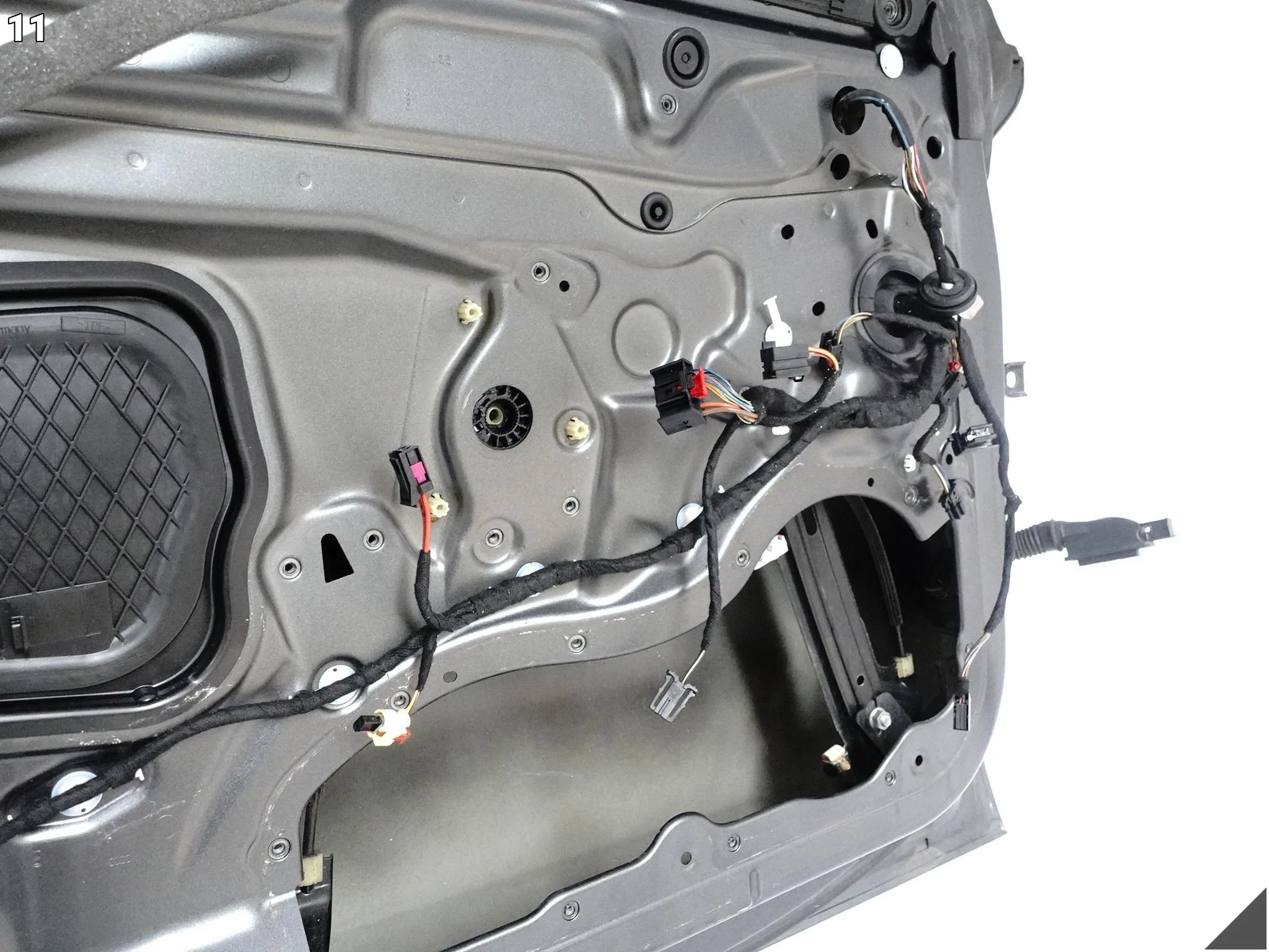 AUDI RS7 S7 A7 4G8 C7 10-18 LIFT DRZWI LEWE PRZÓD DEMONTAŻ KOLOR I6 AUDI RS7 S7 A7 4G8 C7 10-18 LIFT DRZWI LEWE PRZÓD DEMONTAŻ KOLOR I6 - obrazek 12