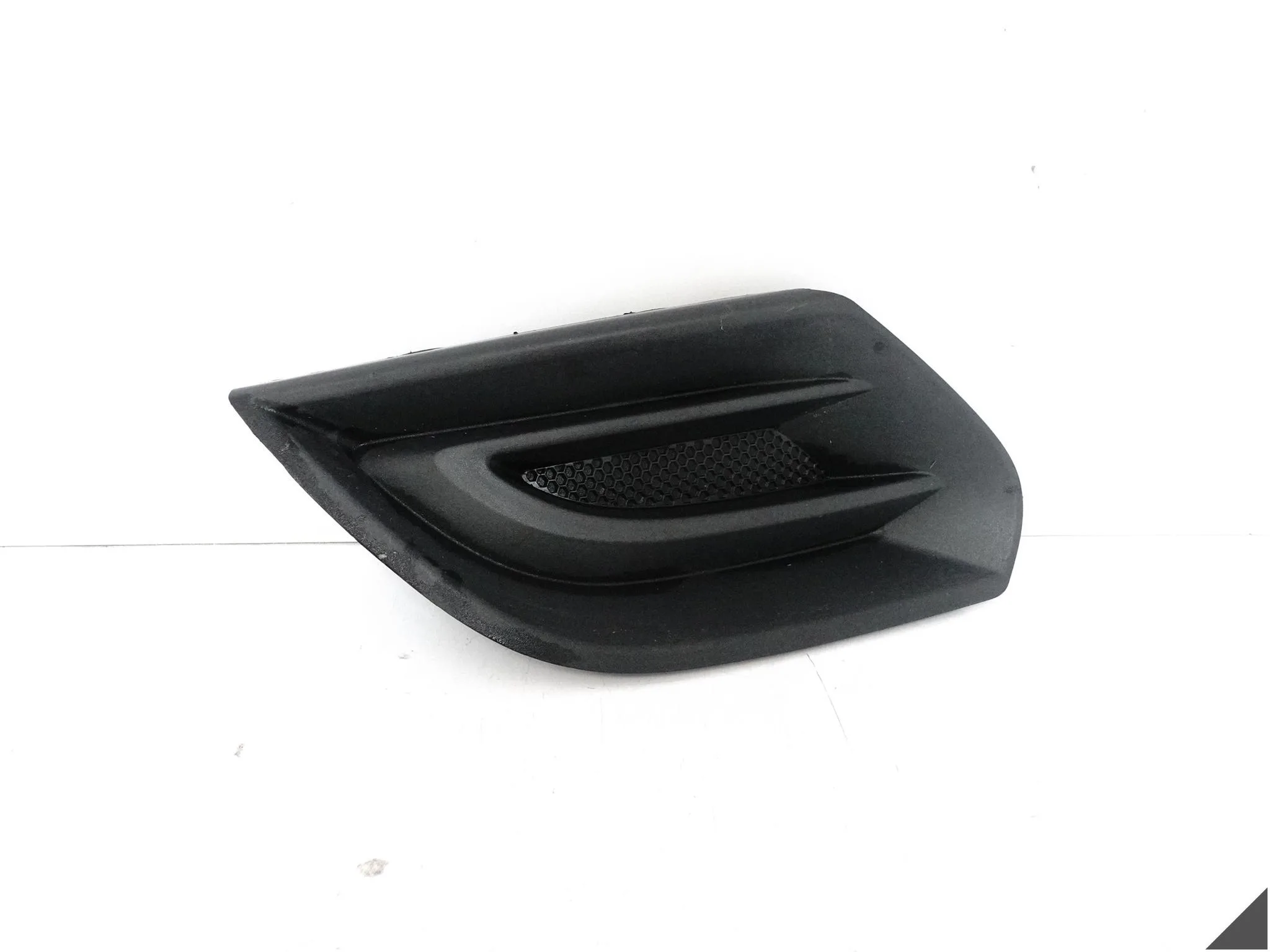 OPEL CORSA E V 14-19 KRATKA ATRAPA ZAŚLEPKA W ZDERZAK PRZÓD LEWA OPEL CORSA E V 14-19 KRATKA ATRAPA ZAŚLEPKA W ZDERZAK PRZÓD LEWA