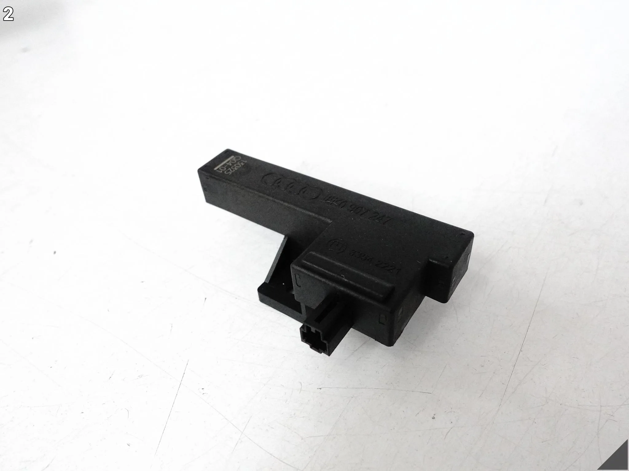 AUDI RS7 S7 4G8 A4 S4 8K0 VW TOUAREG 7P6 MODUŁ ANTENA KESSY KEYLESS GO AUDI RS7 S7 4G8 A4 S4 8K0 VW TOUAREG 7P6 MODUŁ ANTENA KESSY KEYLESS GO - obrazek 3