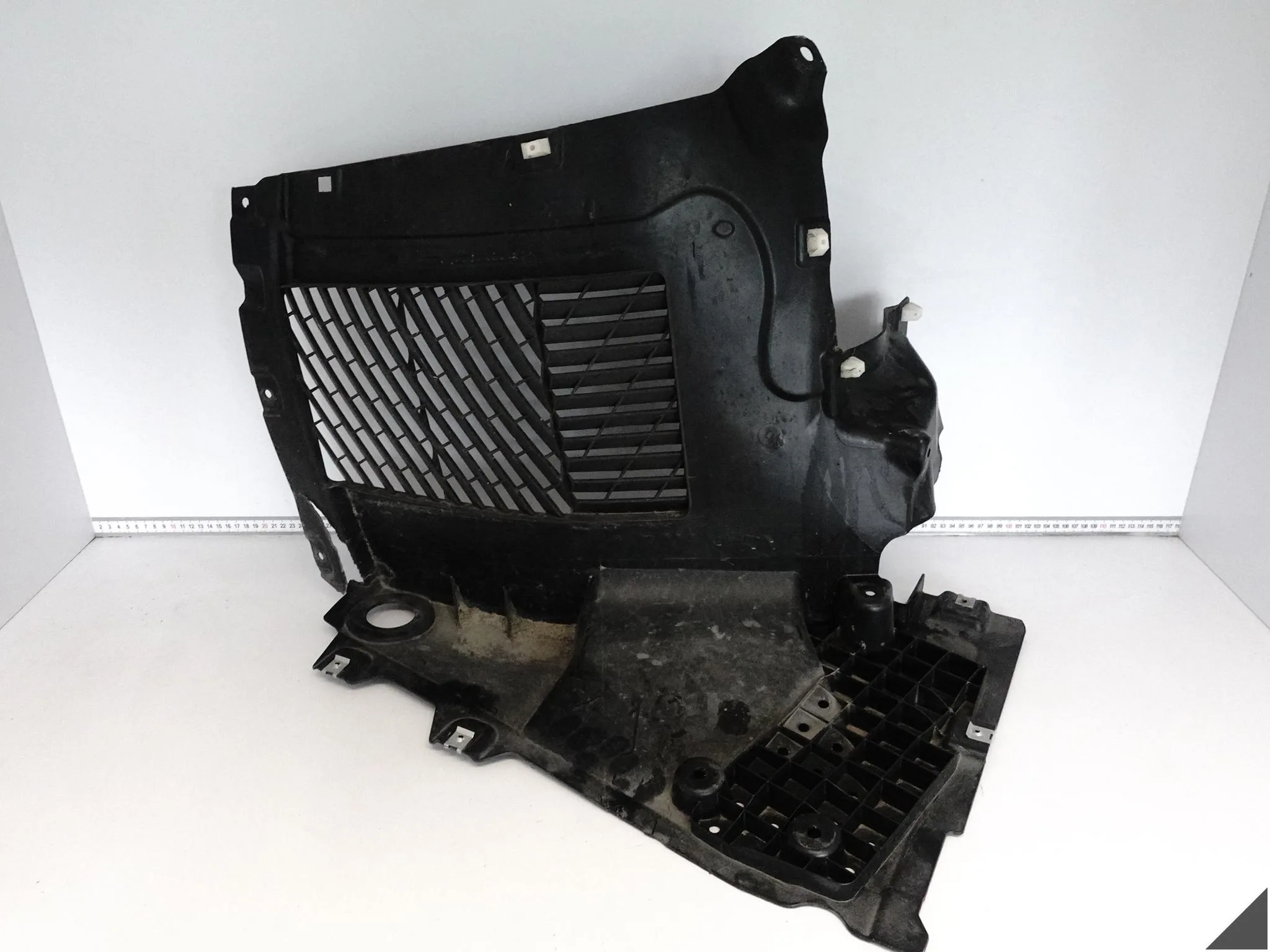 AUDI RS6 4K0 C8 RS7 4K8 19- NADKOLE WNĘKA KOŁA PRAWE PRZÓD PRZEDNIA CZĘŚĆ AUDI RS6 4K0 C8 RS7 4K8 19- NADKOLE WNĘKA KOŁA PRAWE PRZÓD PRZEDNIA CZĘŚĆ