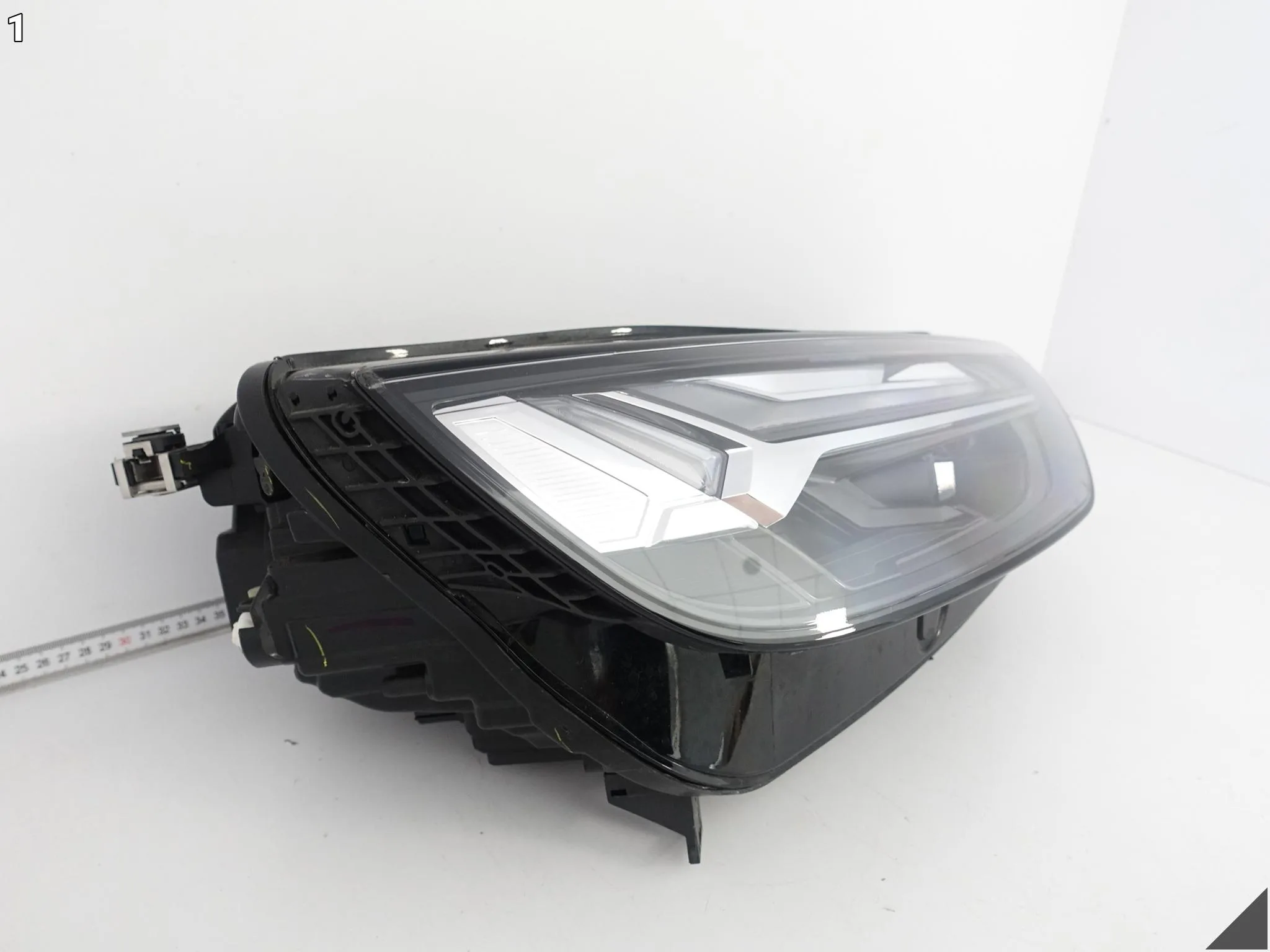 AUDI Q5 SQ5 II 80A FY LIFT 21- MATRIX FULL LED LAMPA PRAWA PRZÓD EU *036E* AUDI Q5 SQ5 II 80A FY LIFT 21- MATRIX FULL LED LAMPA PRAWA PRZÓD EU *036E* - obrazek 2