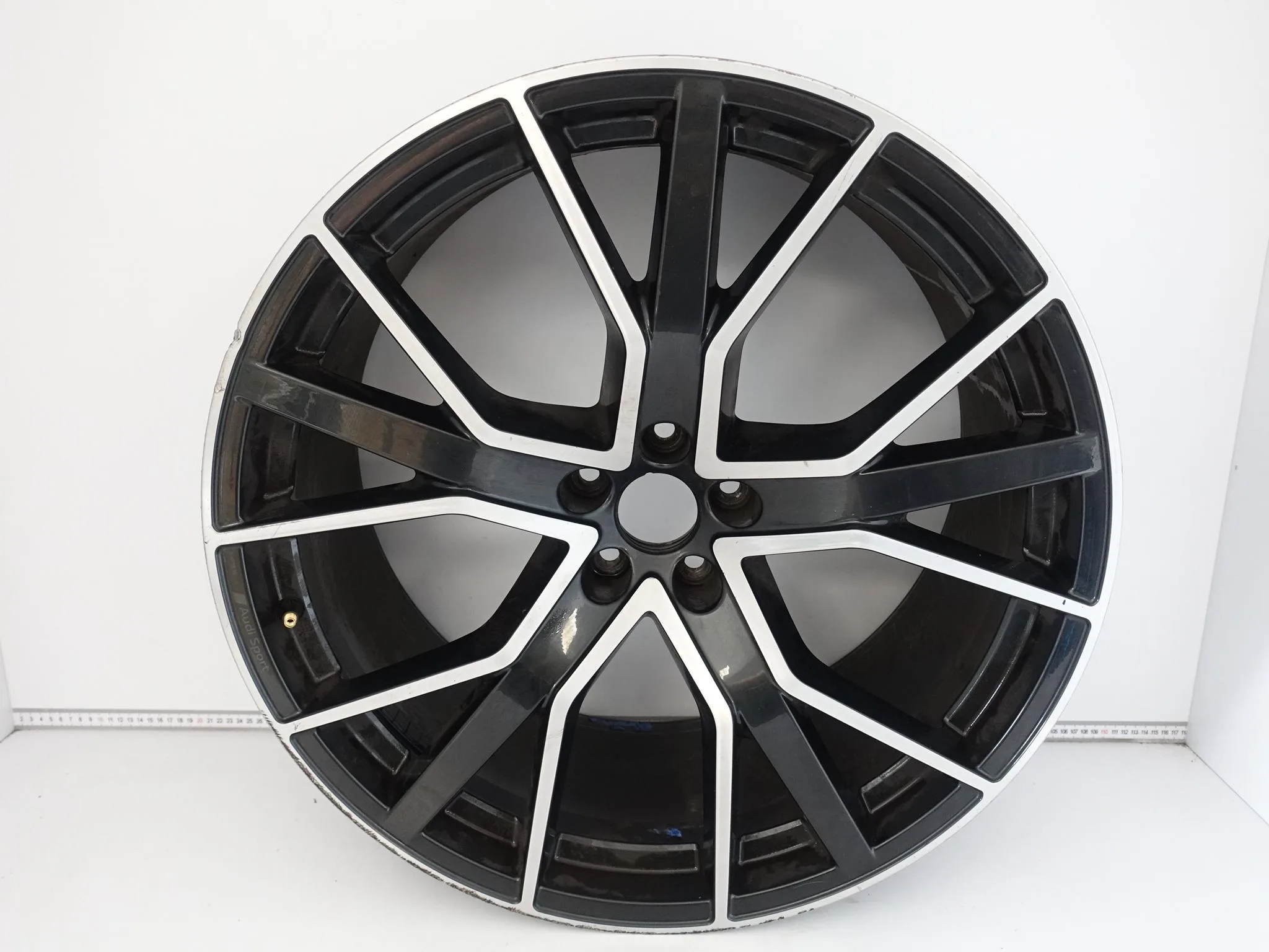 AUDI RSQ8 SQ8 Q8 S-LINE 4M8 SPORT FELGA 10Jx22 ET21 5×112 SPEEDLINE 4075 AUDI RSQ8 SQ8 Q8 S-LINE 4M8 SPORT FELGA 10Jx22 ET21 5x112 SPEEDLINE 4075