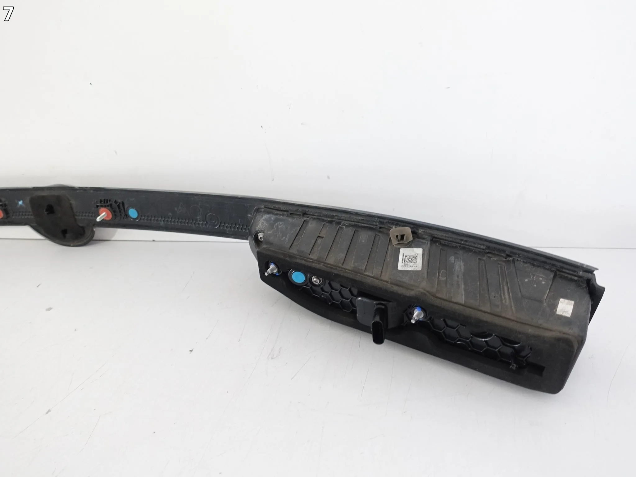 ALFA ROMEO TONALE 965 22- LAMPA BLENDA LED W KLAPĘ TYŁ EUROPA ALFA ROMEO TONALE 965 22- LAMPA BLENDA LED W KLAPĘ TYŁ EUROPA - obrazek 8