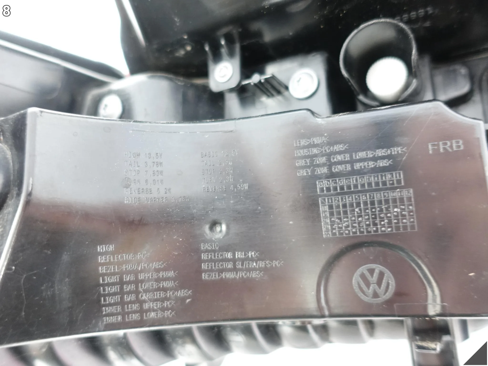 VW ID3 ID.3 10A 19- LAMPA TAILLIGHT LED W BŁOTNIK PRAWA TYŁ 10A945096B VW ID3 ID.3 10A 19- LAMPA TAILLIGHT LED W BŁOTNIK PRAWA TYŁ 10A945096B - obrazek 9