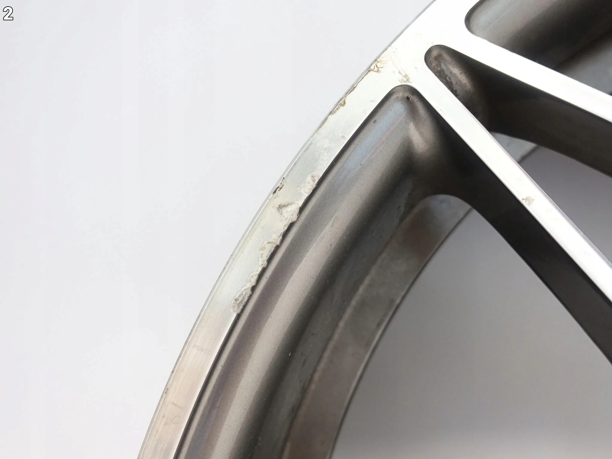 BMW M4 M3 F80 F82 F83 LCI 10Jx20 IS40 5×120 FELGA BMW M4 M3 F80 F82 F83 LCI 10Jx20 IS40 5x120 FELGA - obrazek 3