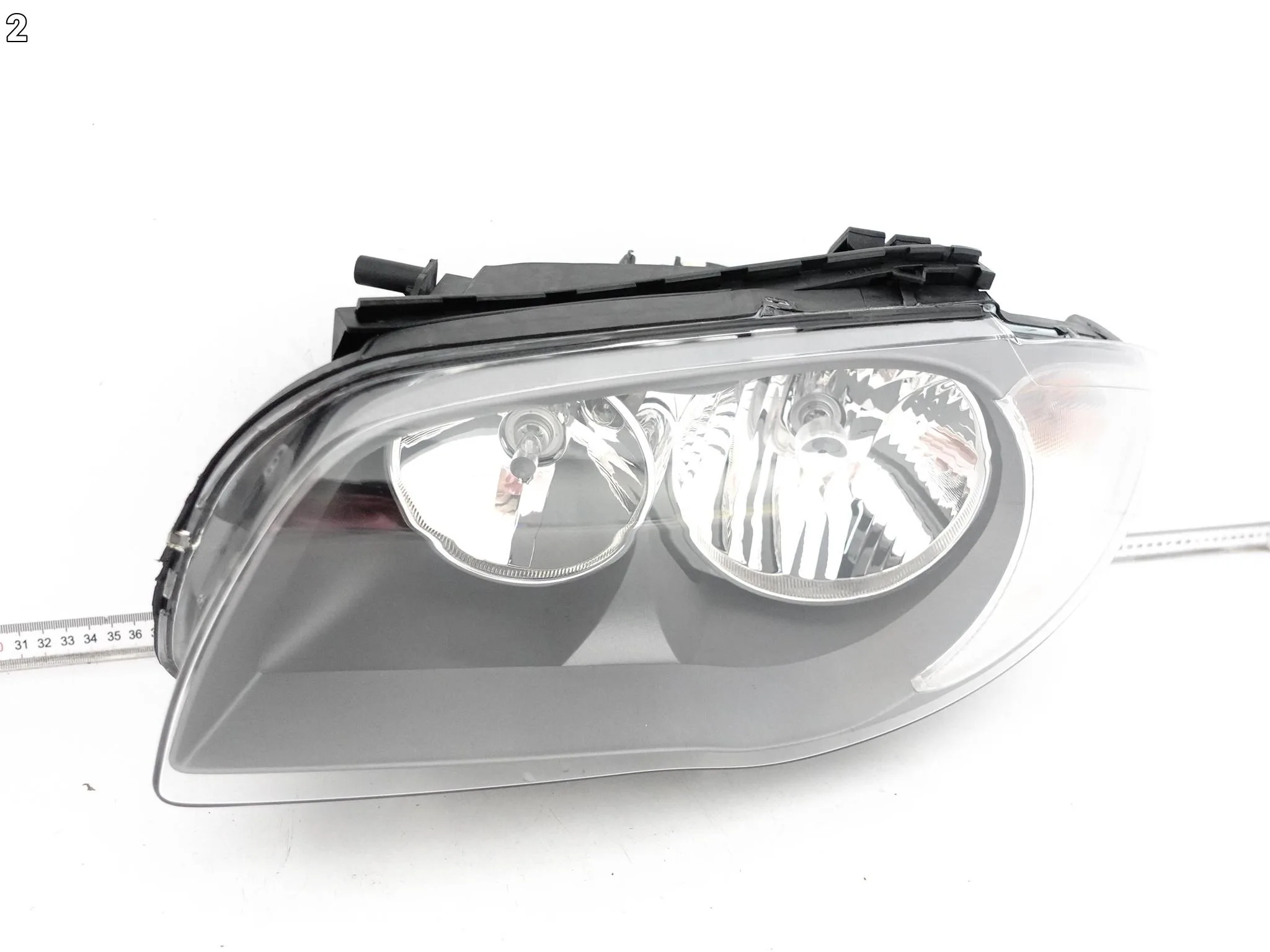 BMW E81 E82 E87 LCI E88 07-11 LAMPA LEWA HALOGEN ZWYKŁA H7 EUROPA NOWA ORG BMW E81 E82 E87 LCI E88 07-11 LAMPA LEWA HALOGEN ZWYKŁA H7 EUROPA NOWA ORG - obrazek 3