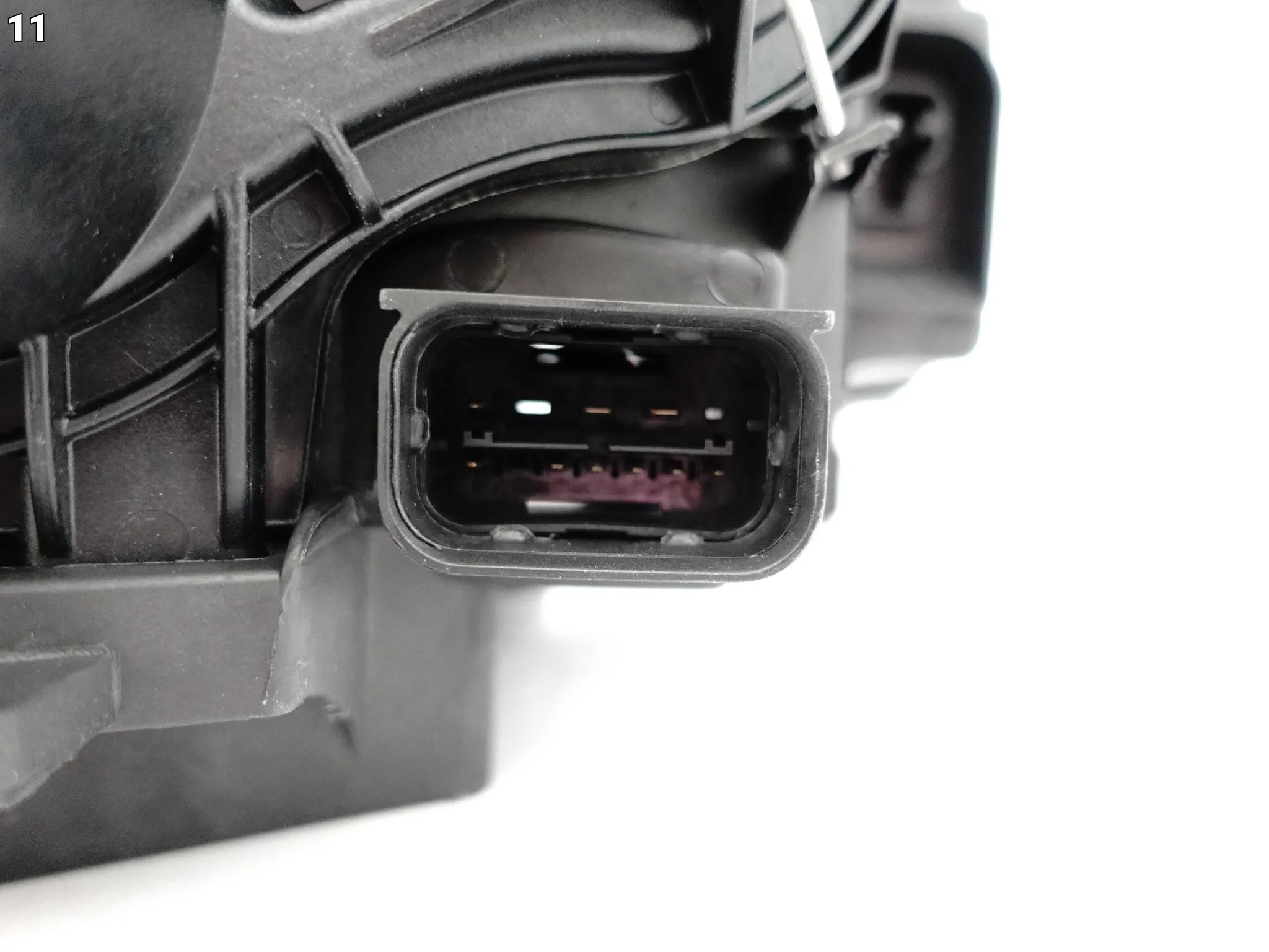 BMW E81 E82 E87 LCI E88 07-11 LAMPA LEWA HALOGEN ZWYKŁA H7 EUROPA NOWA ORG BMW E81 E82 E87 LCI E88 07-11 LAMPA LEWA HALOGEN ZWYKŁA H7 EUROPA NOWA ORG - obrazek 12