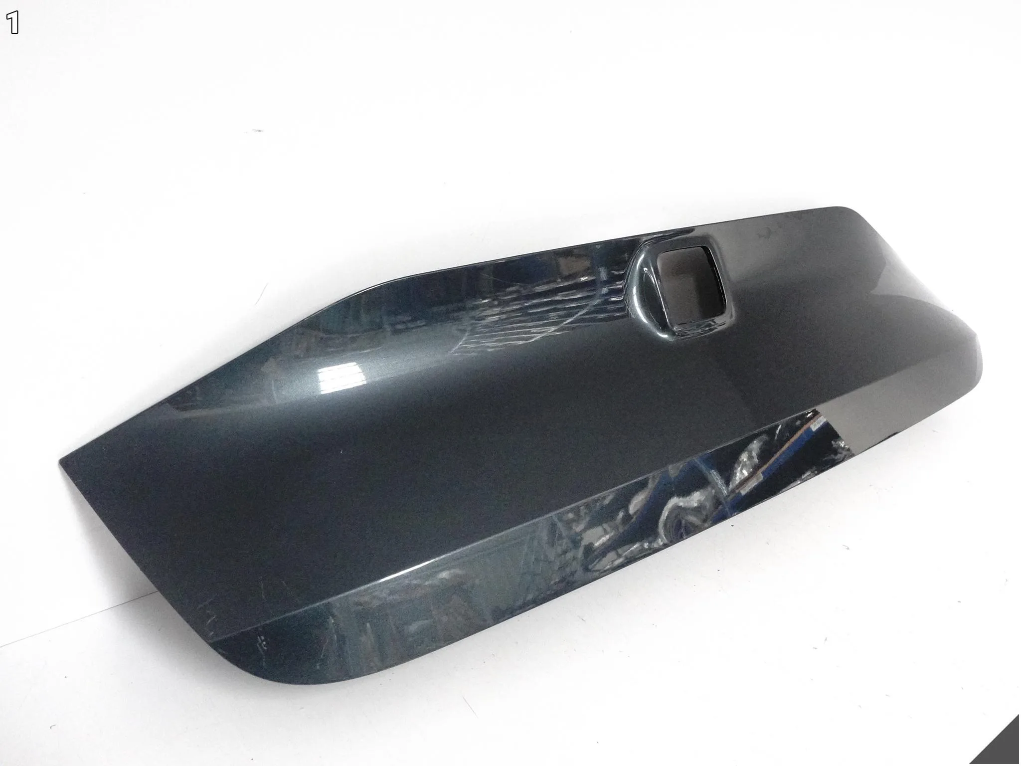 SEAT CUPRA LEON IV 5FE KOMBI SPORTSTOURER 20-24 BLENDA KLAPY BAGAŻNIKA TYŁ SEAT CUPRA LEON IV 5FE KOMBI SPORTSTOURER 20-24 BLENDA KLAPY BAGAŻNIKA TYŁ - obrazek 2