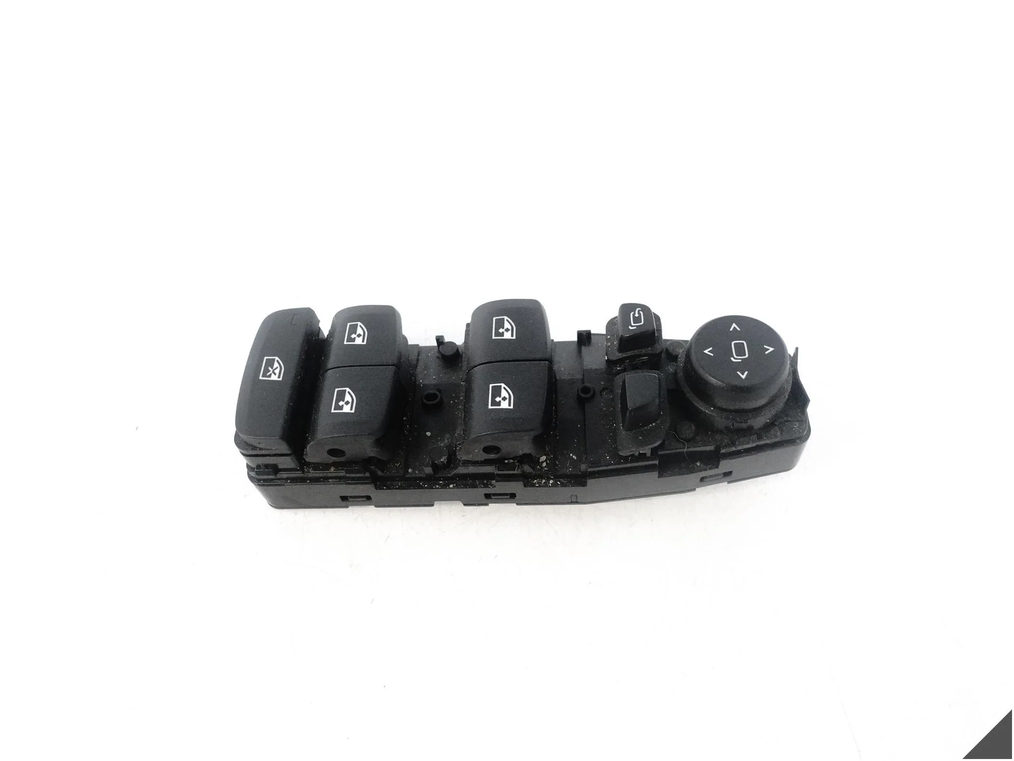 BMW G20 G30 G31 F90 G32 G01 F97 G02 F98 G05 G06 PRZEŁĄCZNIK SZYB LEWY PRZÓD BMW G20 G30 G31 F90 G32 G01 F97 G02 F98 G05 G06 PRZEŁĄCZNIK SZYB LEWY PRZÓD