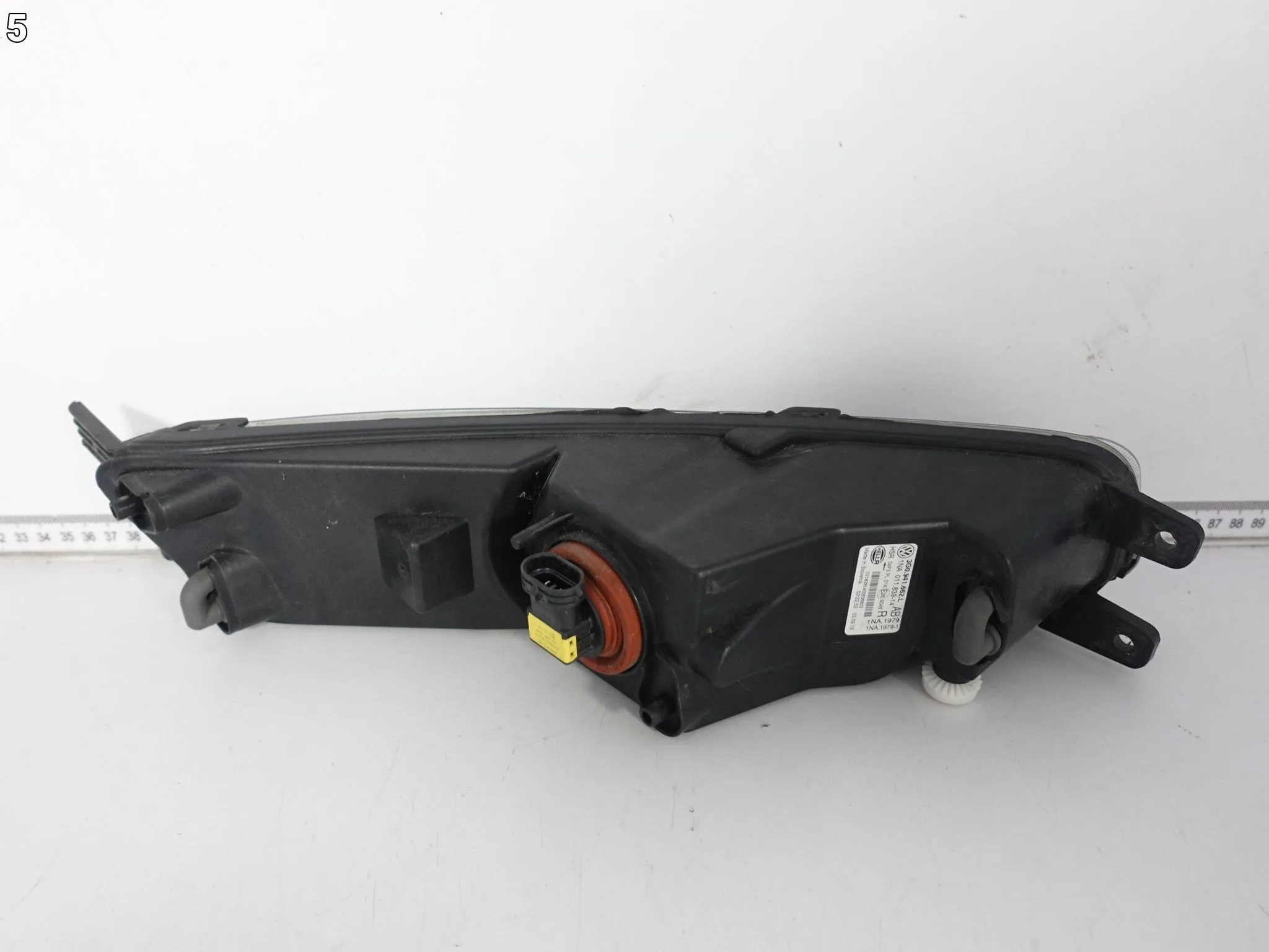 VW PASSAT B8 3G0 14-19 LAMPA HALOGEN PRAWY W ZDERZAK PRZÓD VW PASSAT B8 3G0 14-19 LAMPA HALOGEN PRAWY W ZDERZAK PRZÓD - obrazek 6