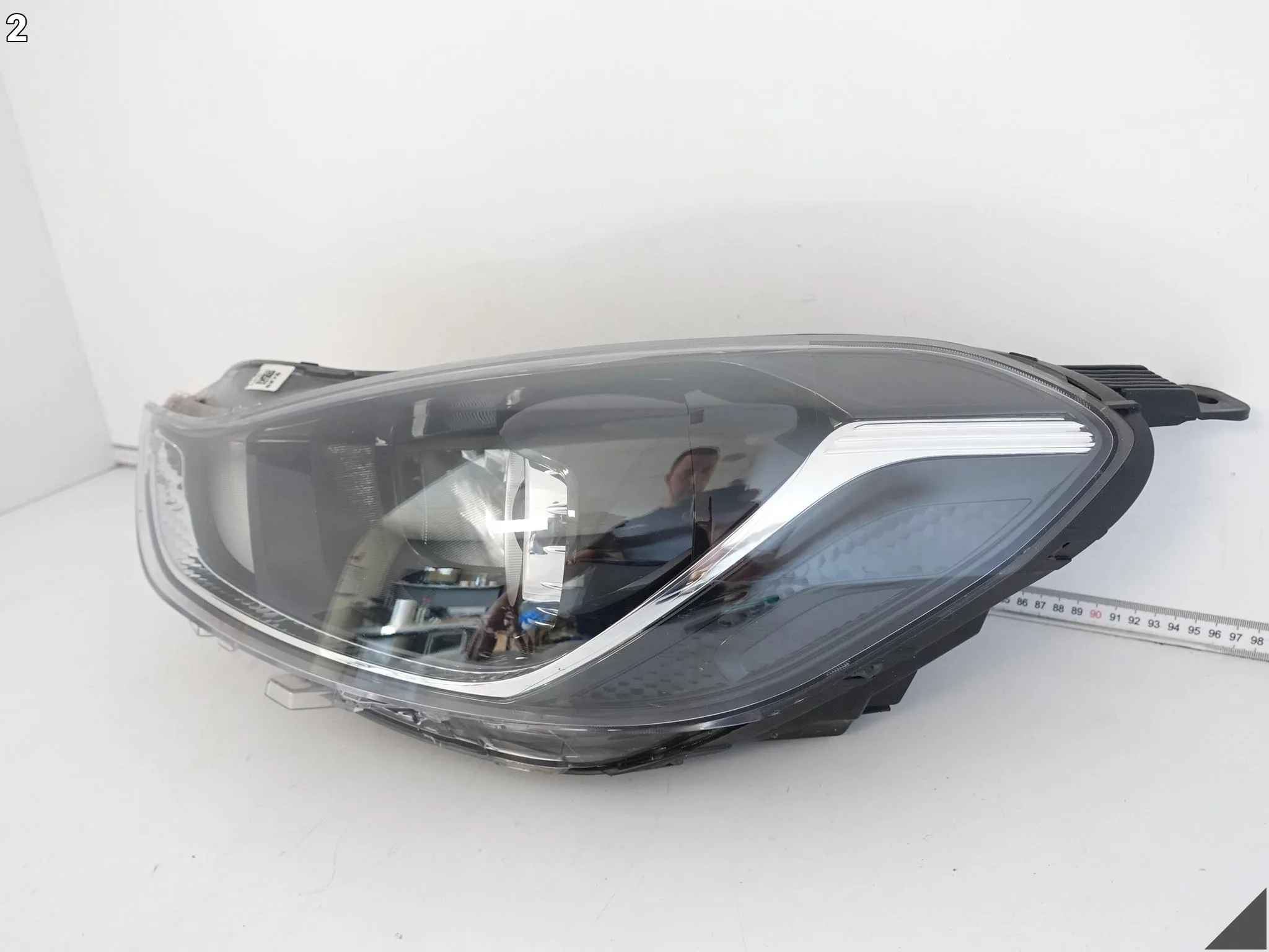 HYUNDAI I10 III 3 N-LINE 19-23 LAMPA ZWYKŁA HALOGEN SOCZEWKA LEWA PRZÓD EU HYUNDAI I10 III 3 N-LINE 19-23 LAMPA ZWYKŁA HALOGEN SOCZEWKA LEWA PRZÓD EU - obrazek 3