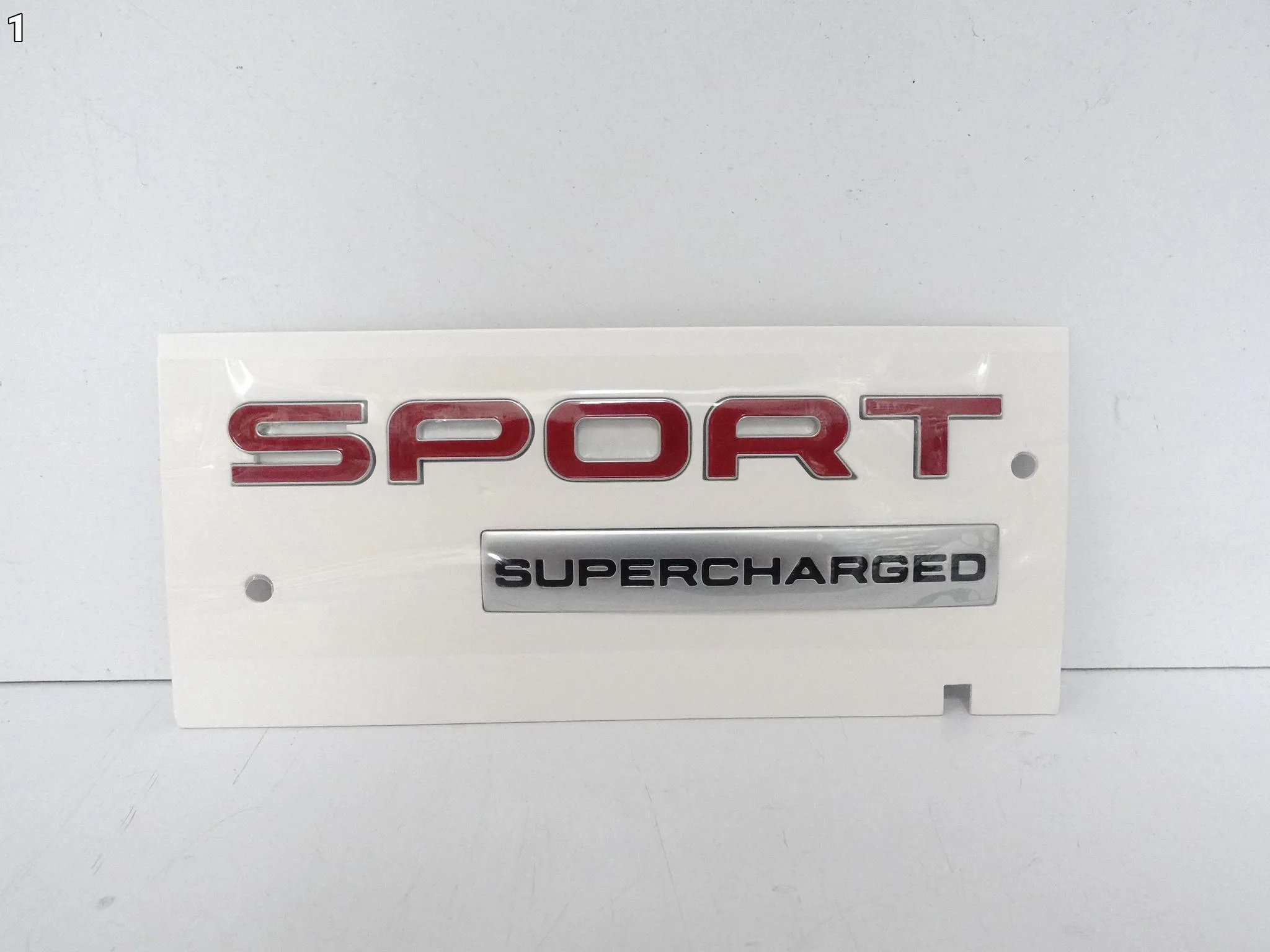 RANGE ROVER SPORT L494 SUPERCHARGED ZNACZEK EMBLEMAT KLAPA BAGAŻNIKA NOWY RANGE ROVER SPORT L494 SUPERCHARGED ZNACZEK EMBLEMAT KLAPA BAGAŻNIKA NOWY - obrazek 2