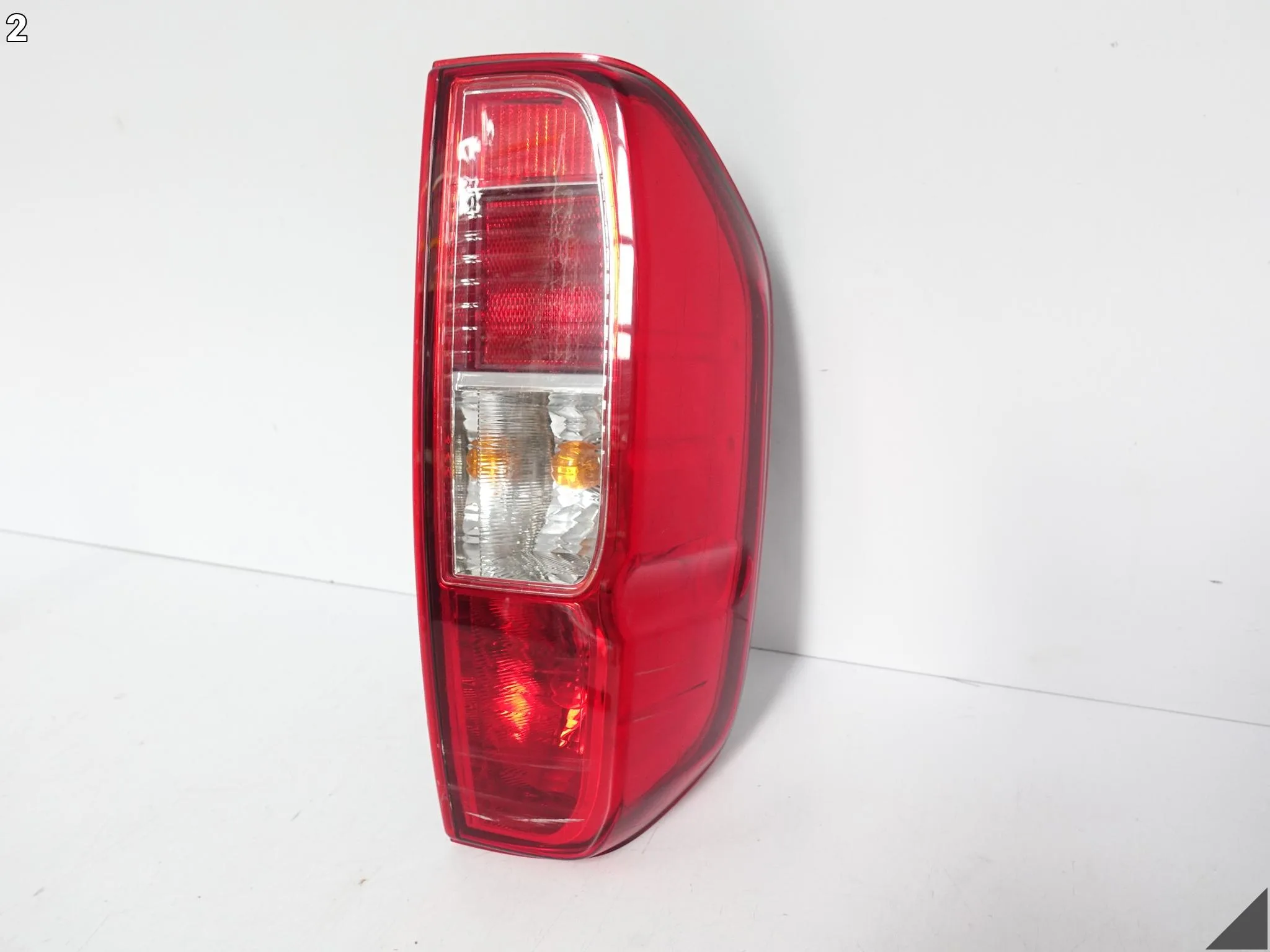 NISSAN NAVARA D40 III (3 GENERACJA) 05-14 LIFT LAMPA BŁOTNIK LEWA TYŁ DEPO NISSAN NAVARA D40 III (3 GENERACJA) 05-14 LIFT LAMPA BŁOTNIK LEWA TYŁ DEPO - obrazek 3