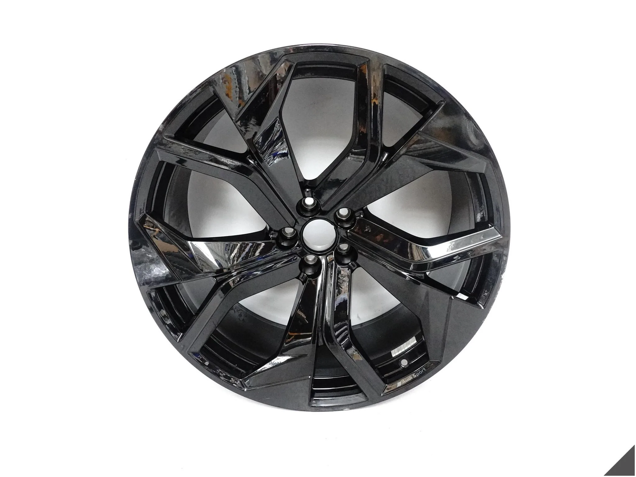 AUDI RSQ8 RS Q8 4M8 FELGA ALUFELGA 10,5Jx23 ET18 5×112 4M8601025AP AUDI RSQ8 RS Q8 4M8 FELGA ALUFELGA 10,5Jx23 ET18 5x112 4M8601025AP