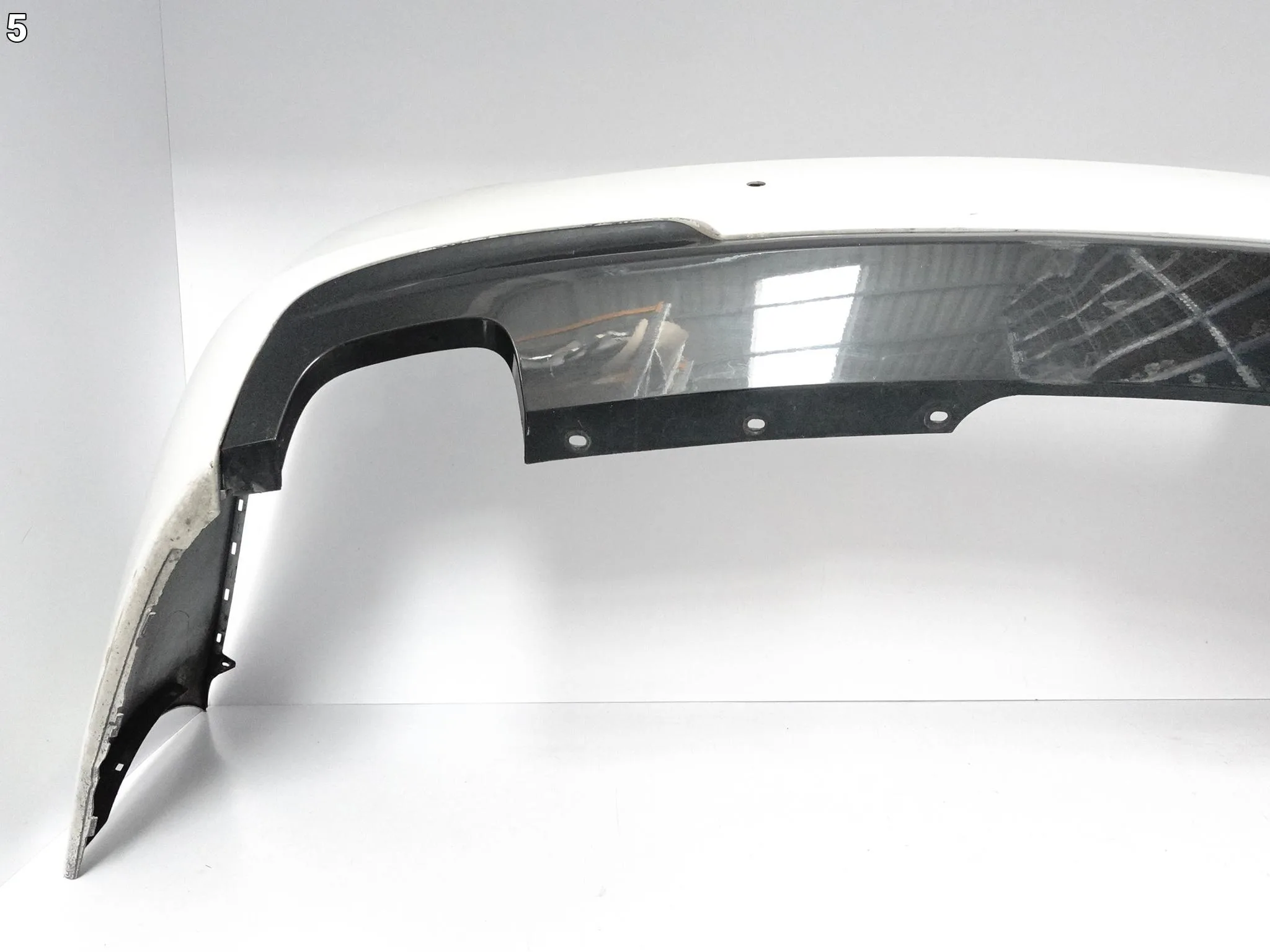 BMW 5 F10 M-PAKIET SEDAN 10-17 ZDERZAK BUMPER SPOILER DYFUZOR TYŁ (4xPDC) BMW 5 F10 M-PAKIET SEDAN 10-17 ZDERZAK BUMPER SPOILER DYFUZOR TYŁ (4xPDC) - obrazek 6