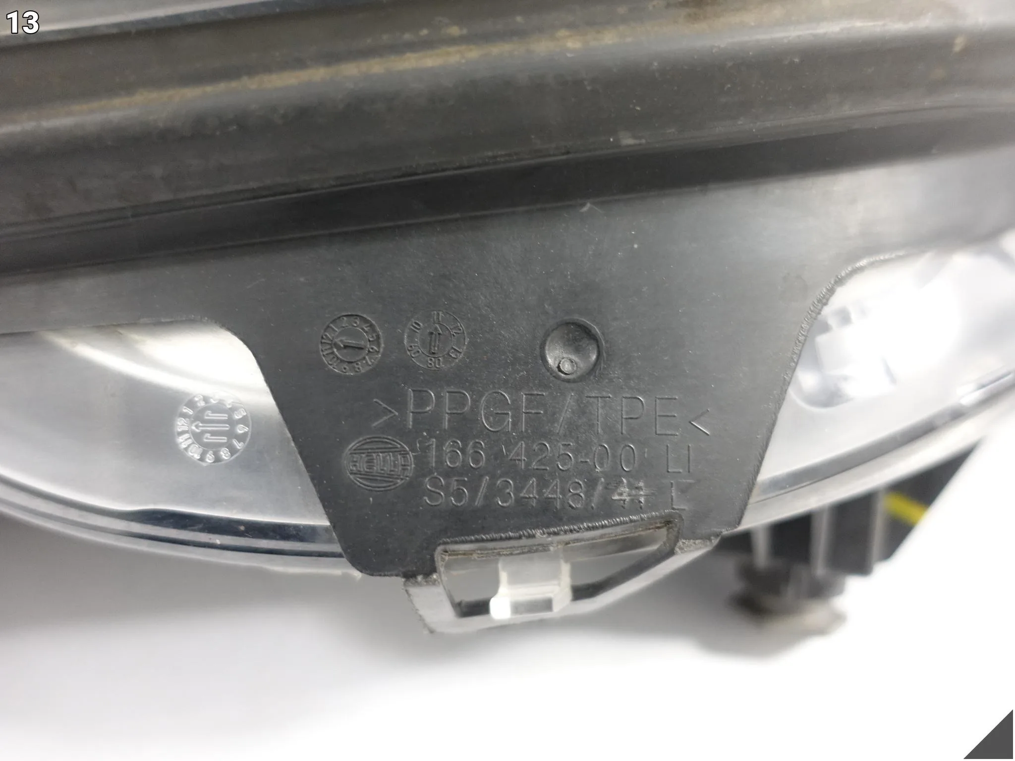 MERCEDES E-KLASA W212 S212 09-12 LAMPA XENON + LED SKRĘTNA LEWA PRZÓD EU MERCEDES E-KLASA W212 S212 09-12 LAMPA XENON + LED SKRĘTNA LEWA PRZÓD EU - obrazek 14