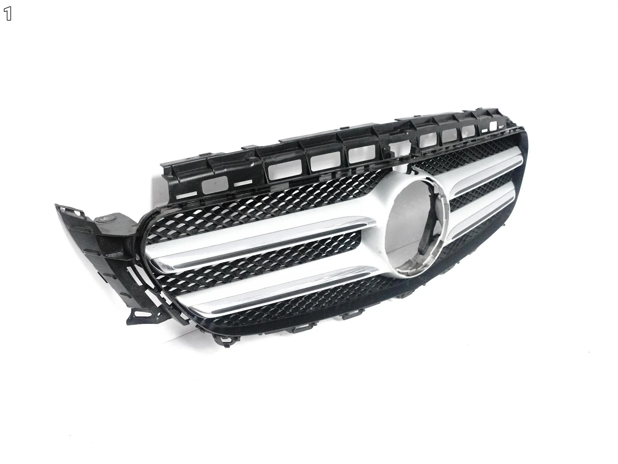 MERCEDES E-KLASA W213 SEDAN S213 KOMBI 16-20 GRILL ATRAPA W ZDERZAK PRZÓD MERCEDES E-KLASA W213 SEDAN S213 KOMBI 16-20 GRILL ATRAPA W ZDERZAK PRZÓD - obrazek 2