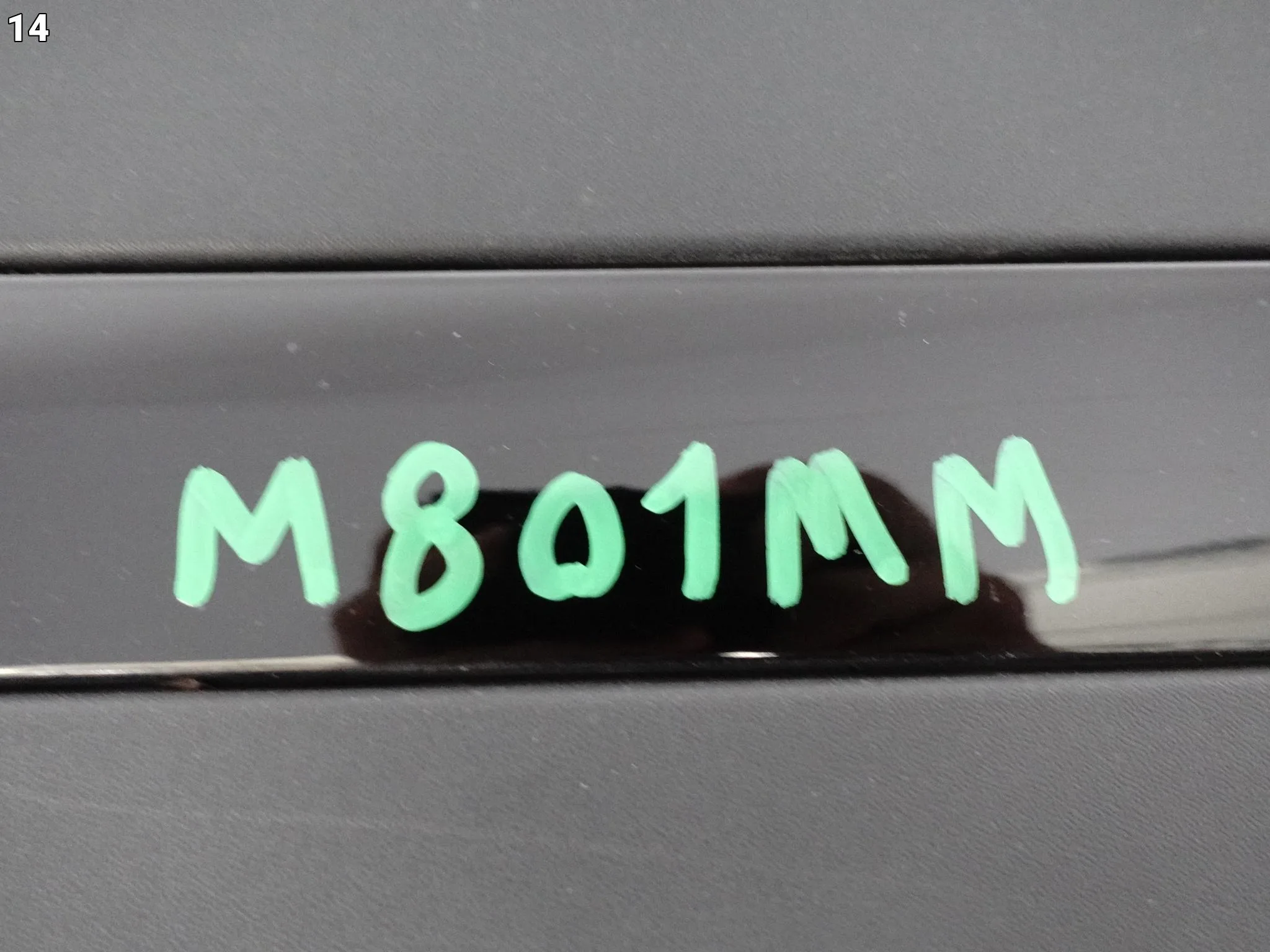 MERCEDES GLA H247 AMG 19- DOLNA LISTWA OSŁONA DRZWI PRAWA TYŁ MERCEDES GLA H247 AMG 19- DOLNA LISTWA OSŁONA DRZWI PRAWA TYŁ - obrazek 15