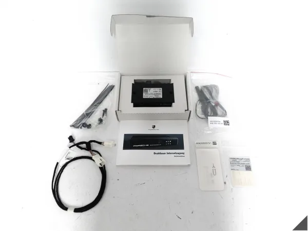 PORSCHE ROUTER MODUŁ WI-FI INTERNET LTE 4G 95B04490020 PORSCHE ROUTER MODUŁ WI-FI INTERNET LTE 4G 95B04490020