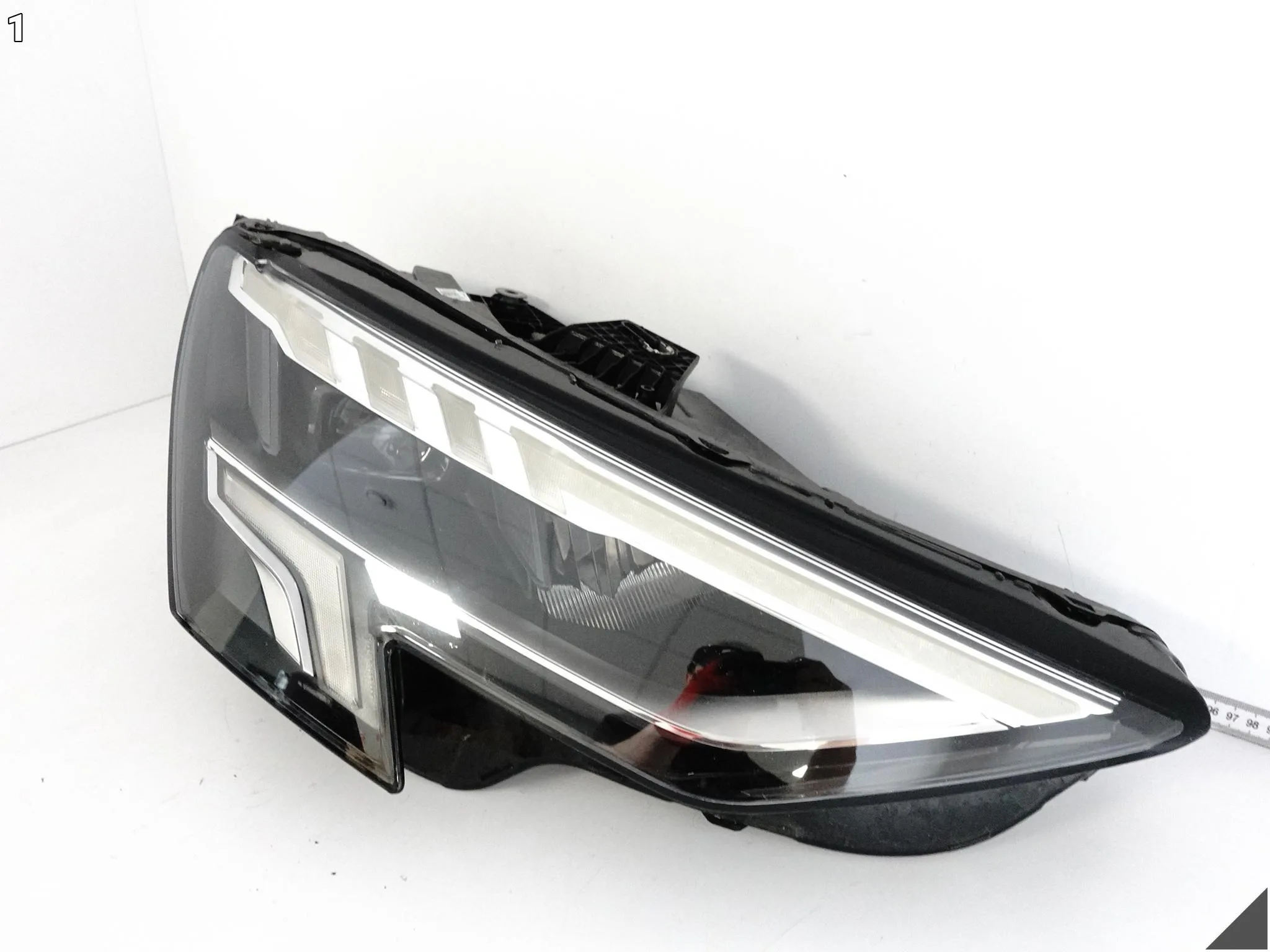 AUDI A3 S3 8Y0 20-23 LAMPA HIGH FULL LED PRAWA PRZÓD EUROPA *034* + MODUŁ AUDI A3 S3 8Y0 20-23 LAMPA HIGH FULL LED PRAWA PRZÓD EUROPA *034* + MODUŁ - obrazek 2