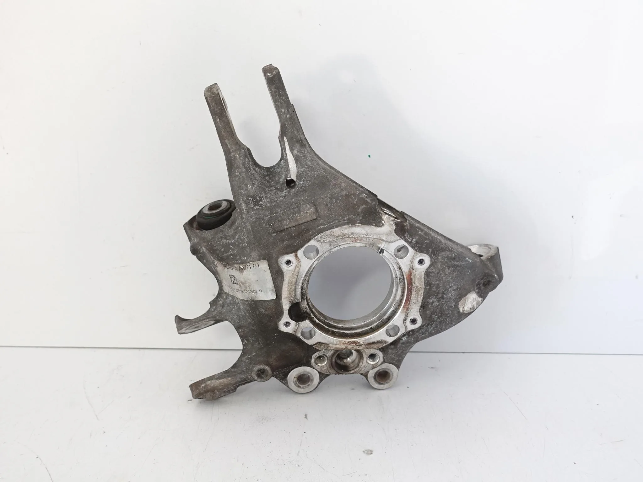 BMW M2 F87 M3 F80 M4 F82 F83 LIFT ZWROTNICA ZAWIESZENIE TYŁ PRAWA 2284882 BMW M2 F87 M3 F80 M4 F82 F83 LIFT ZWROTNICA ZAWIESZENIE TYŁ PRAWA 2284882