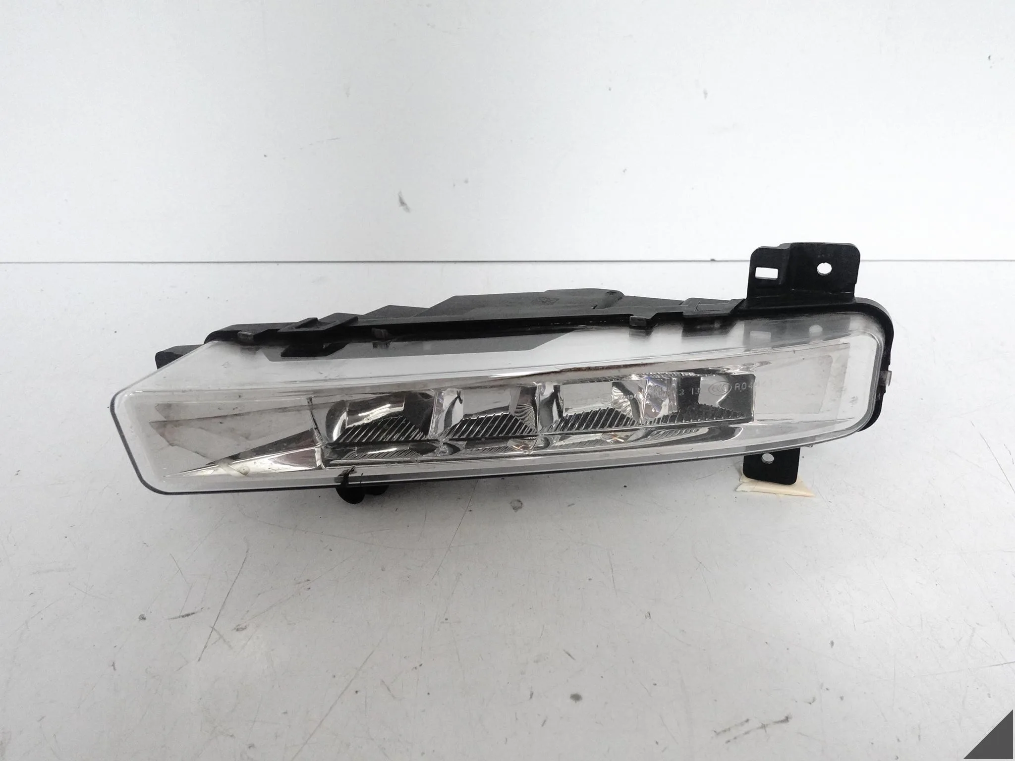BMW 5 G30 G31 6 G32 GT HALOGEN LED DRL W ZDERZAK LEWY PRZÓD 7349131 BMW 5 G30 G31 6 G32 GT HALOGEN LED DRL W ZDERZAK LEWY PRZÓD 7349131