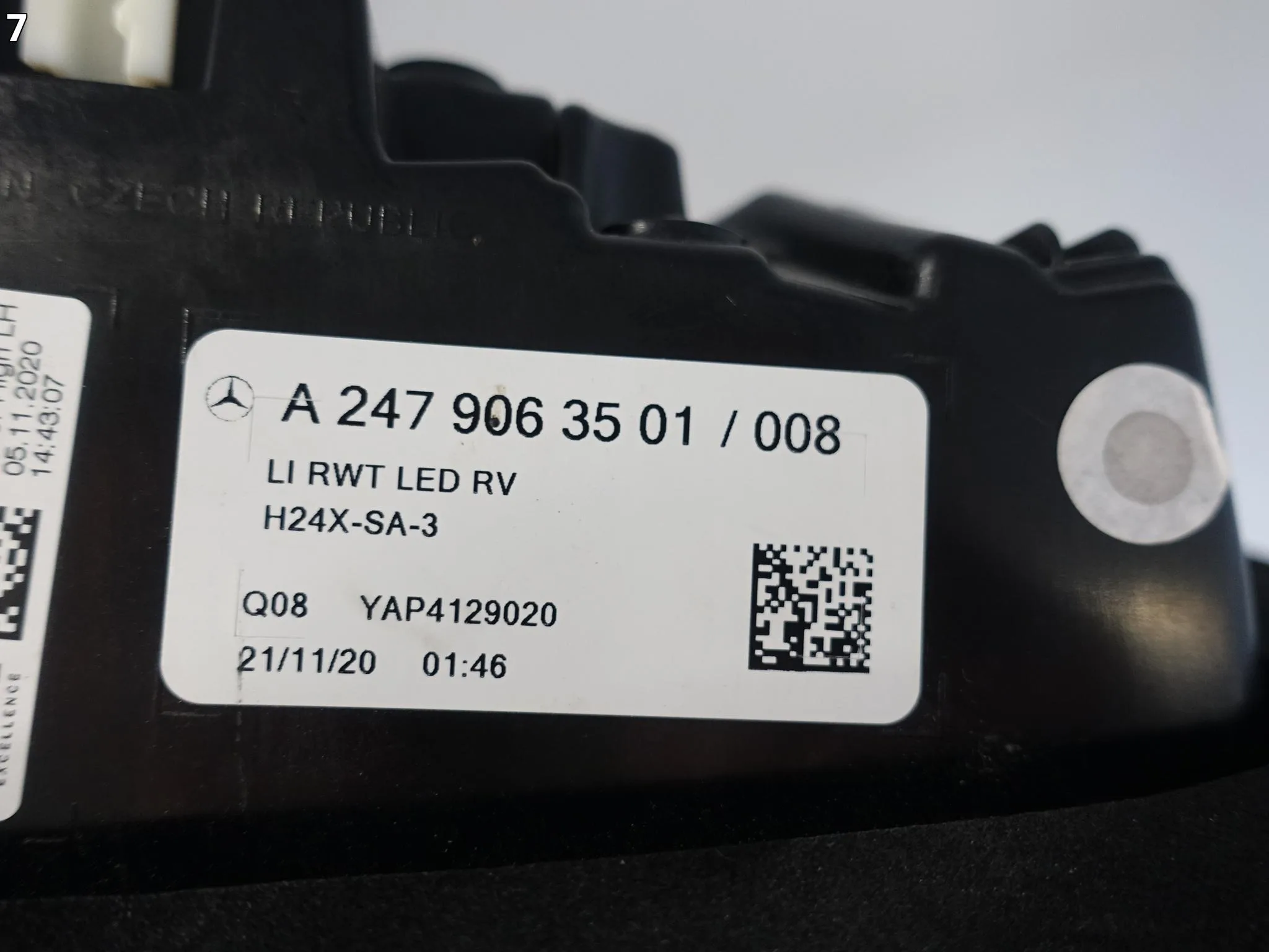 MERCEDES GLA II 2 H247 19-23 LAMPA LED HIGH LEWA TYŁ W KLAPĘ EUROPA MERCEDES GLA II 2 H247 19-23 LAMPA LED HIGH LEWA TYŁ W KLAPĘ EUROPA - obrazek 8