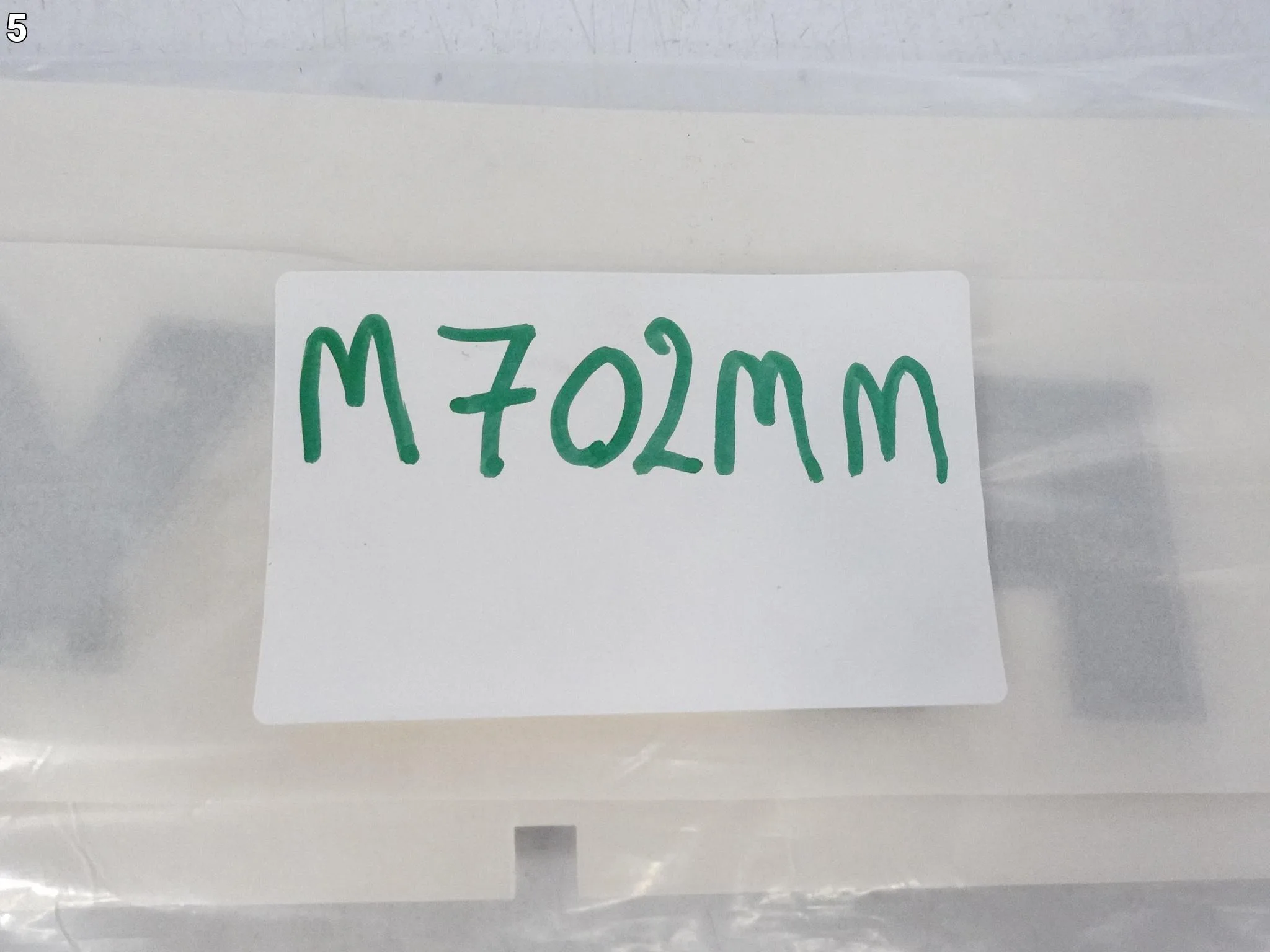 LAND ROVER DISCOVERY IV 4 L319 09-16 ZNACZEK EMBLEMAT MASKA NOWY ORYGINALNY LAND ROVER DISCOVERY IV 4 L319 09-16 ZNACZEK EMBLEMAT MASKA NOWY ORYGINALNY - obrazek 6