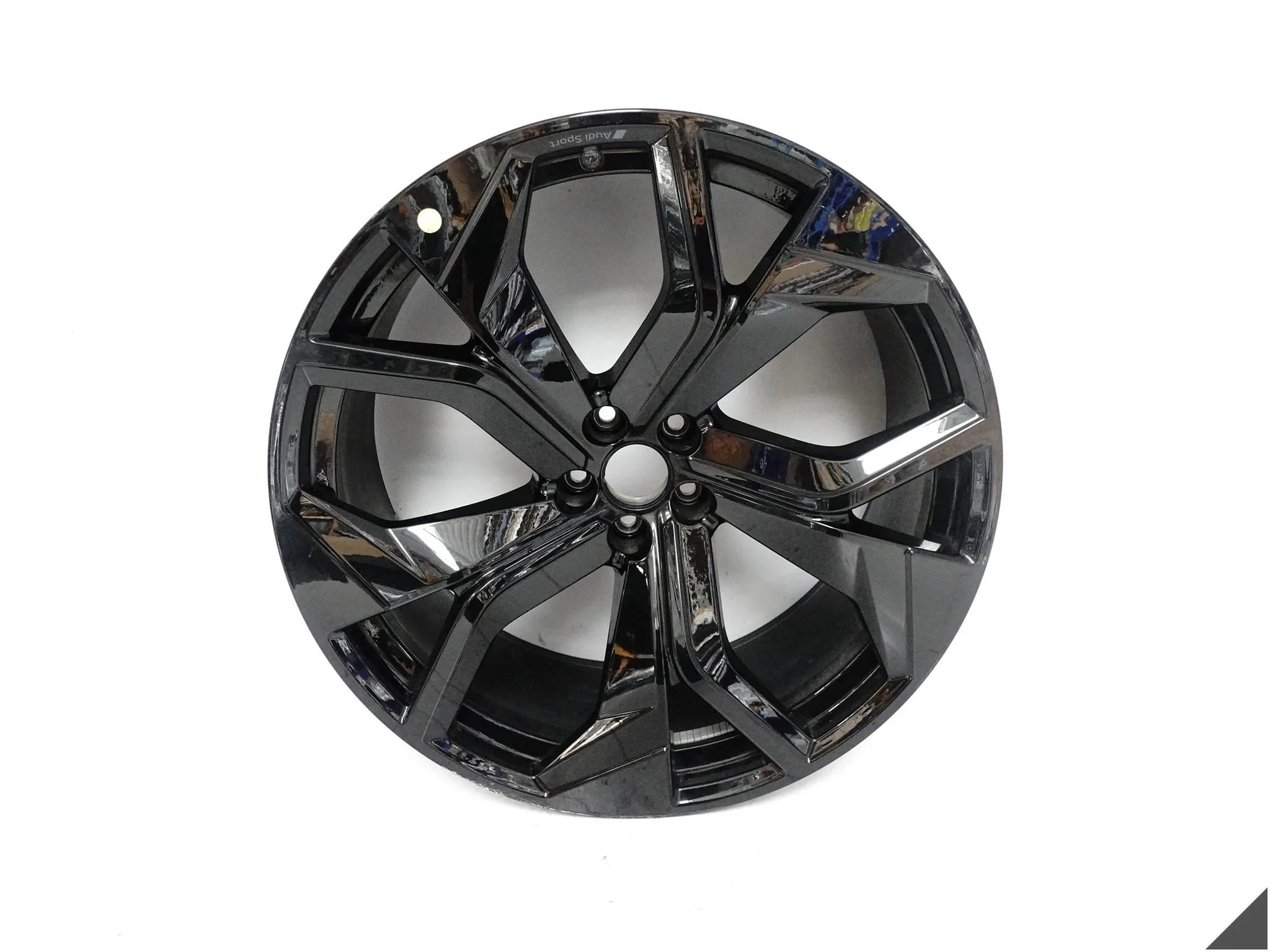 AUDI RSQ8 RS Q8 4M8 FELGA ALUFELGA 10,5Jx23 ET18 5×112 4M8601025AP AUDI RSQ8 RS Q8 4M8 FELGA ALUFELGA 10,5Jx23 ET18 5x112 4M8601025AP