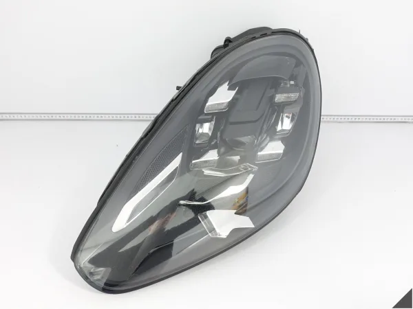 PORSCHE CAYENNE 7P5 LIFT 14-18 LAMPA HEADLIGHT FULL LED LEWA PRZÓD EUROPA PORSCHE CAYENNE 7P5 LIFT 14-18 LAMPA HEADLIGHT FULL LED LEWA PRZÓD EUROPA