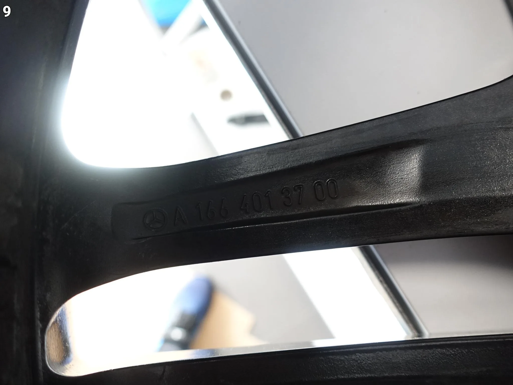 MERCEDES GLE ML W166 AMG FELGA 9Jx21 ET53,5 5×112 A1664013700 MERCEDES GLE ML W166 AMG FELGA 9Jx21 ET53,5 5x112 A1664013700 - obrazek 10