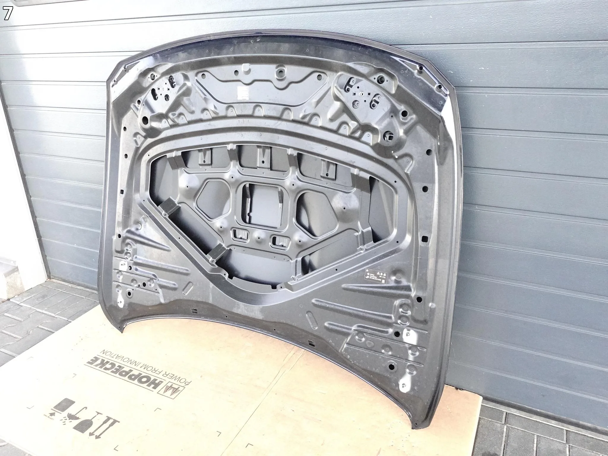 BMW M3 F80 M4 F82 F83 M-POWER 14-20 LCI LIFT MASKA POKRYWA SILNIKA PRZÓD BMW M3 F80 M4 F82 F83 M-POWER 14-20 LCI LIFT MASKA POKRYWA SILNIKA PRZÓD - obrazek 8
